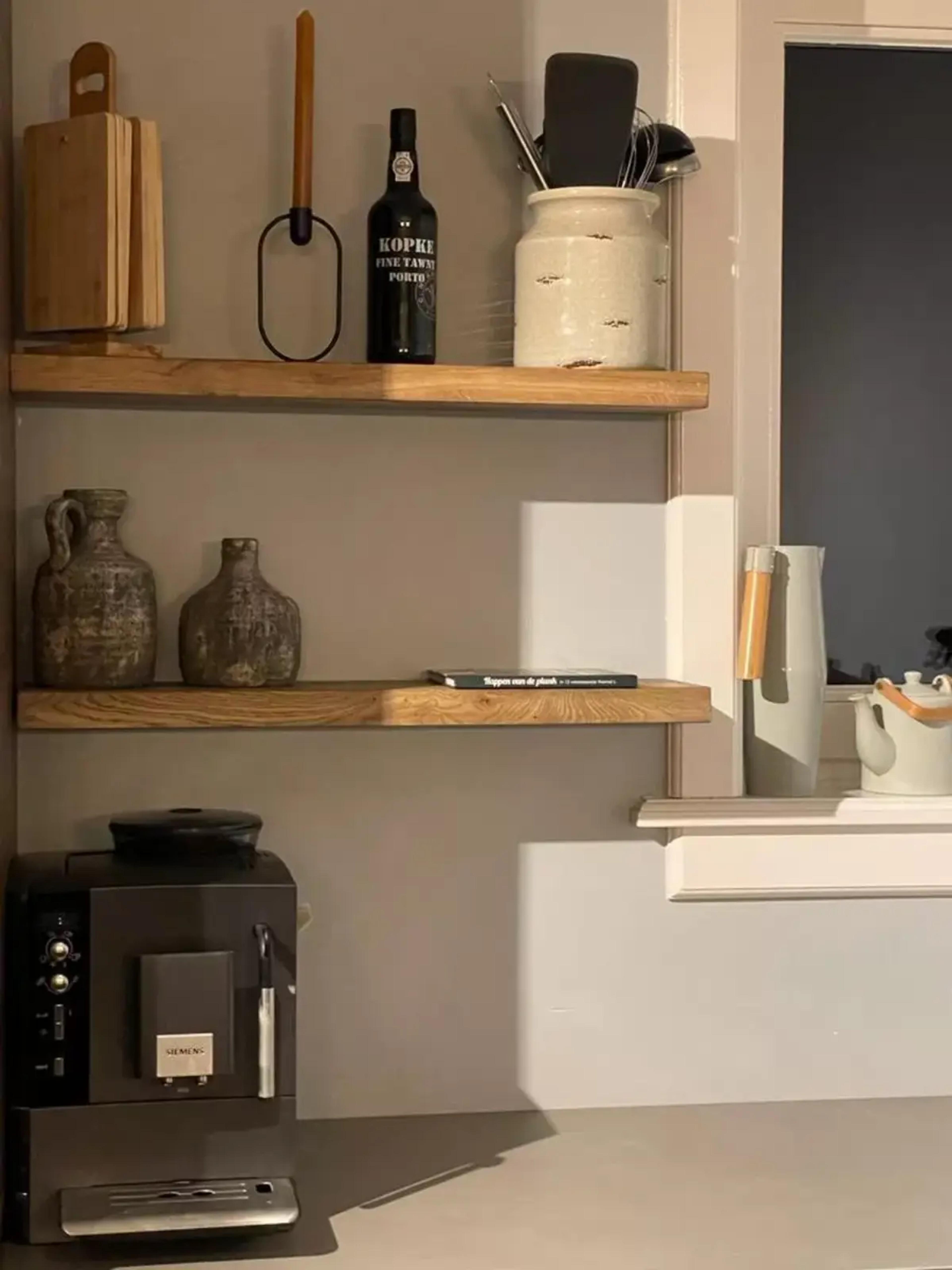 zwevend-houten-wandplank