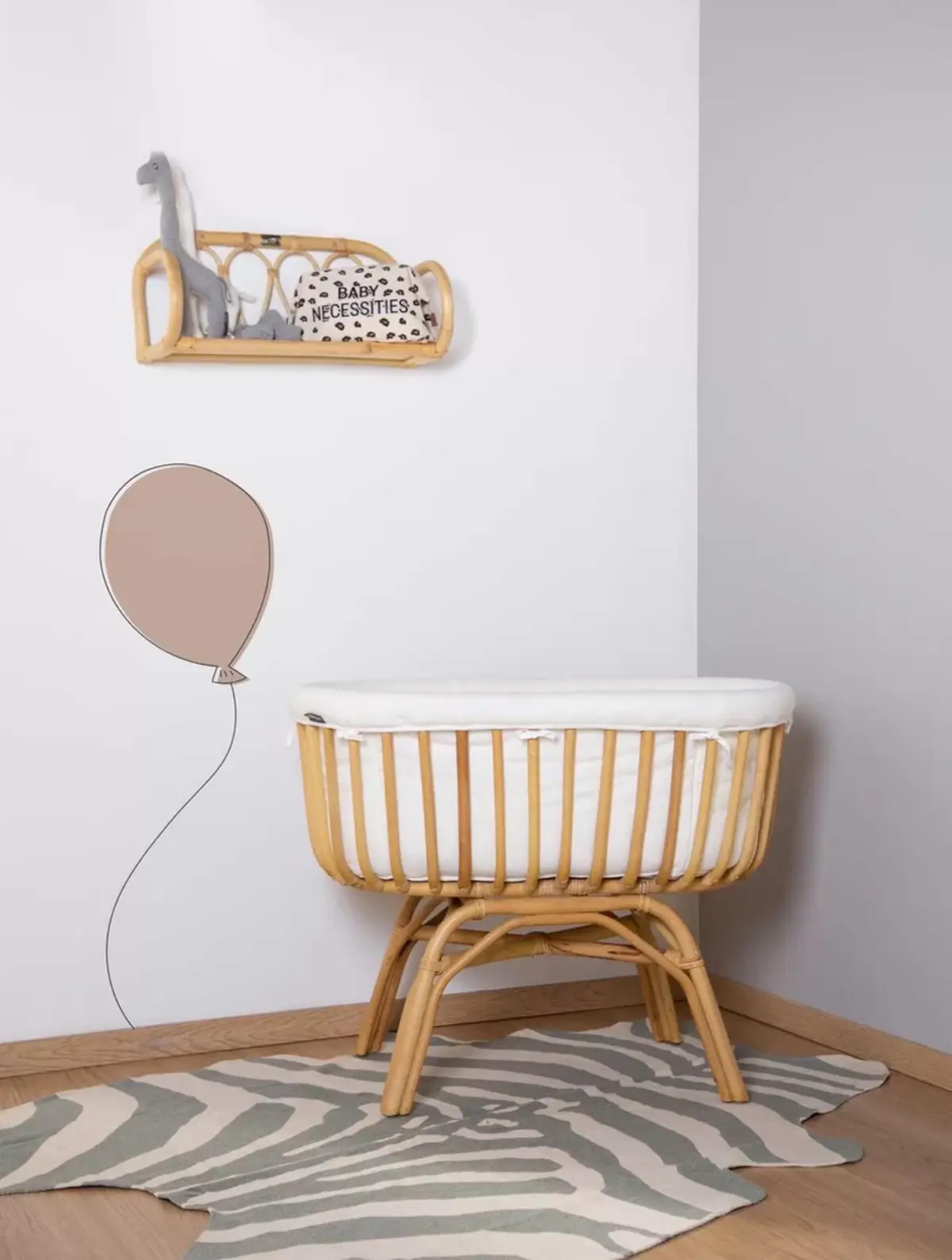 rotan-wandplank-babykamer