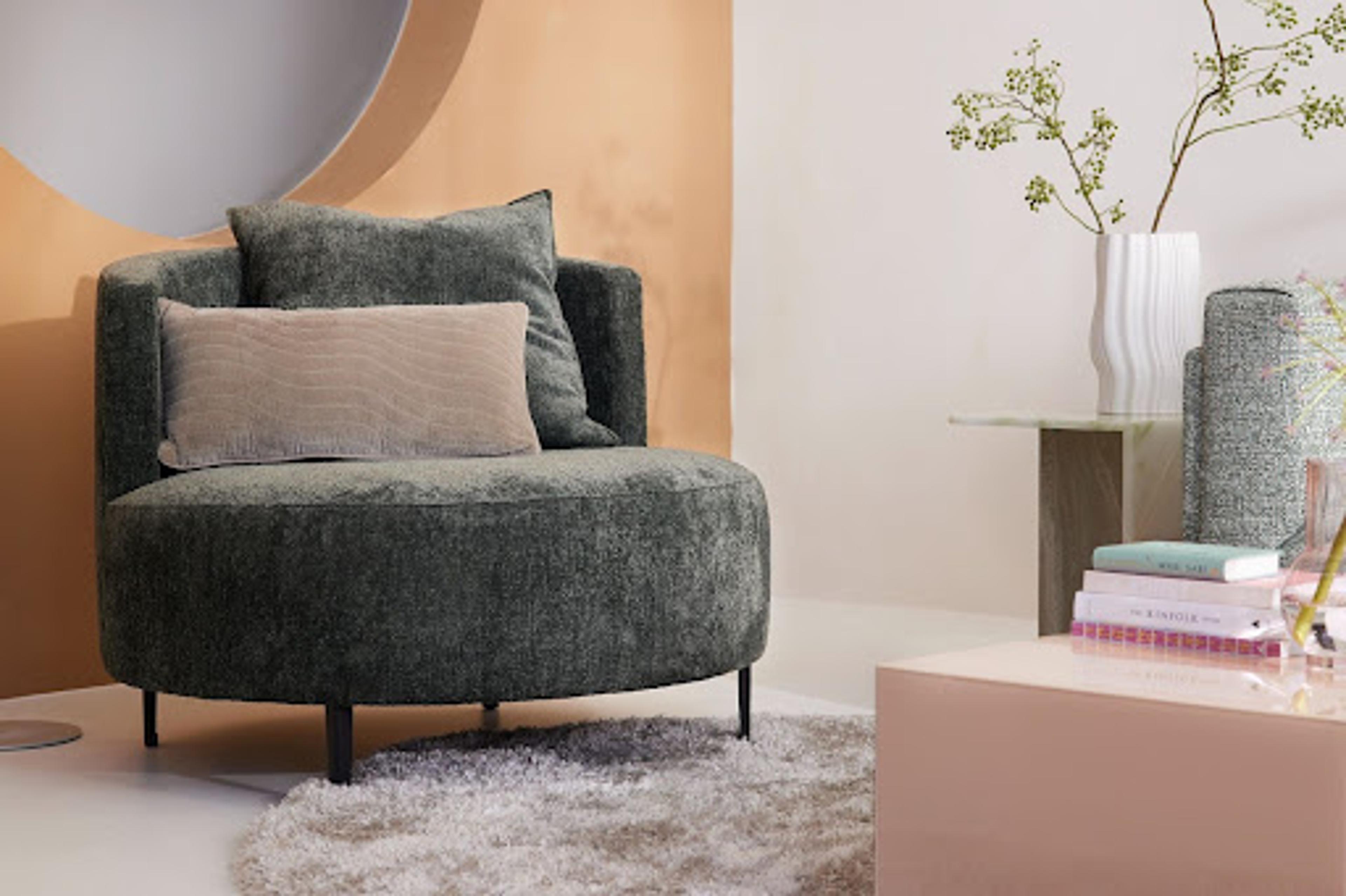 interieur-met-groen-en-roze