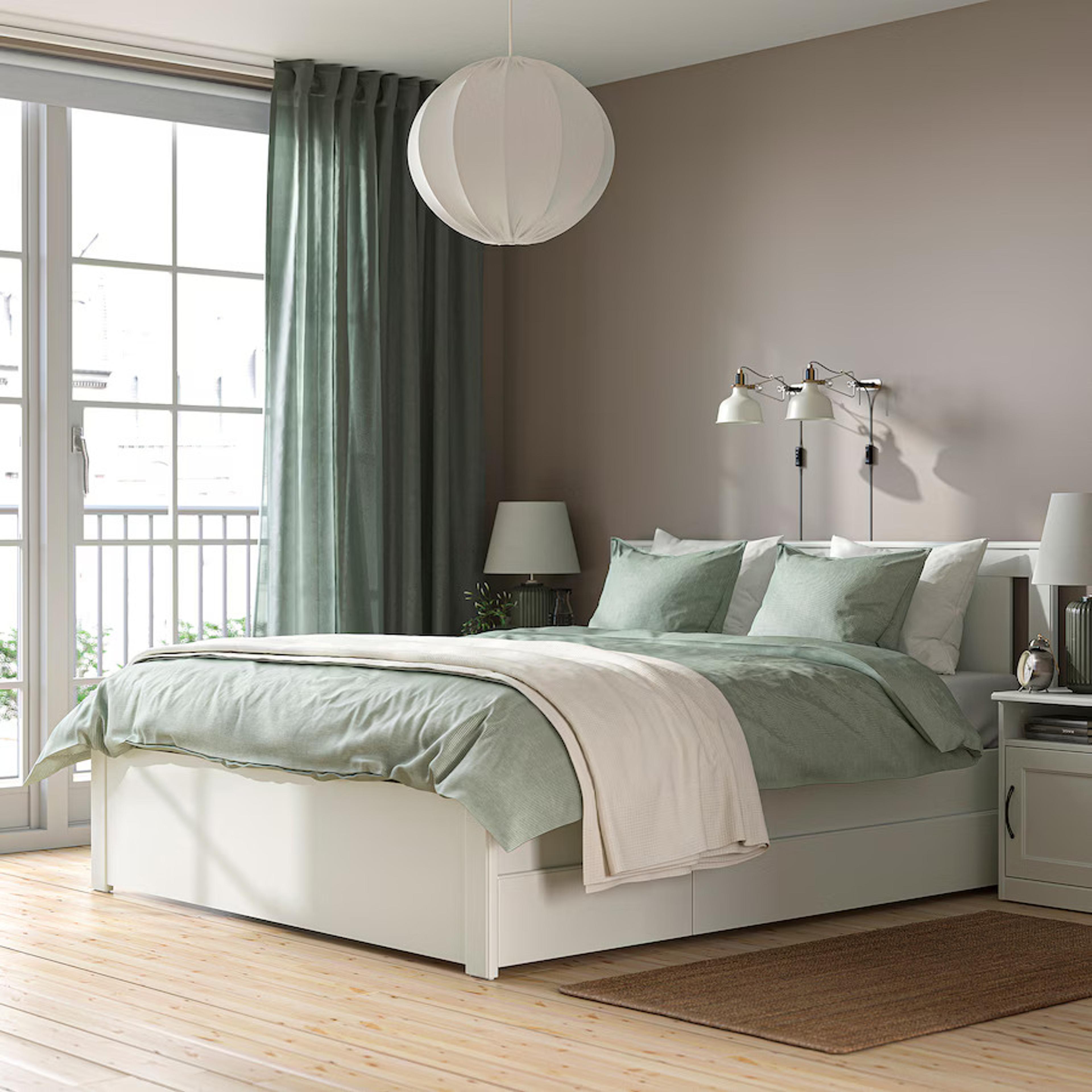 white-ikea-bed
