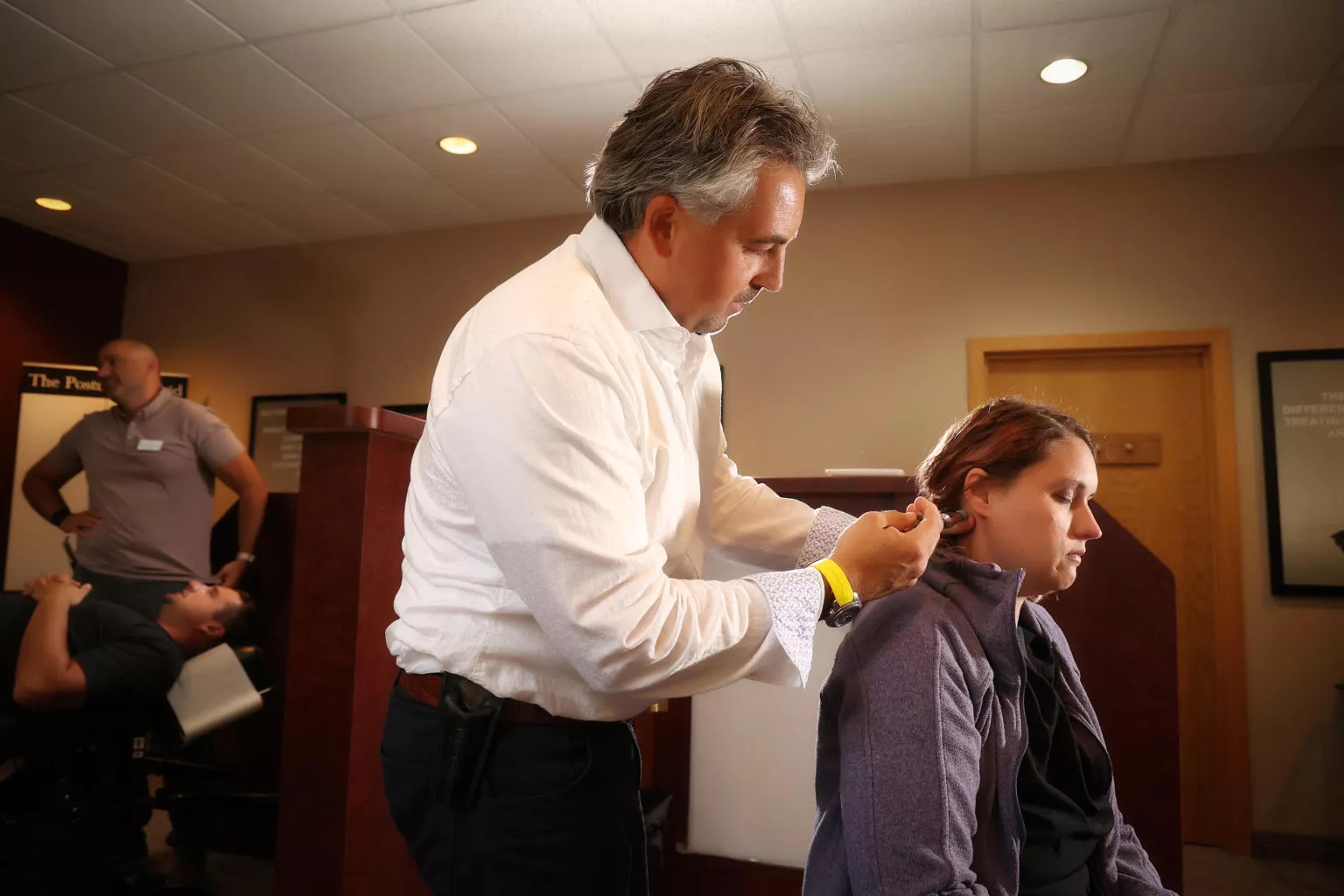 Chiropractic treatment for whiplash in Minot