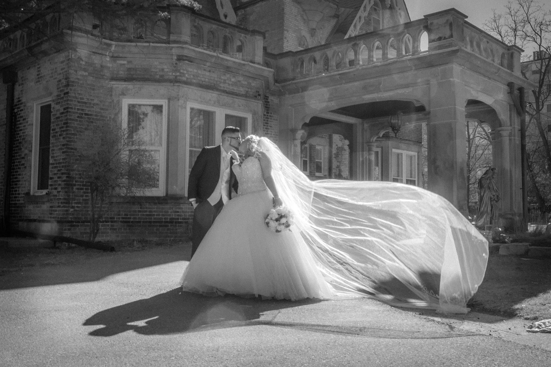 Bride and Groom outside Heritage House