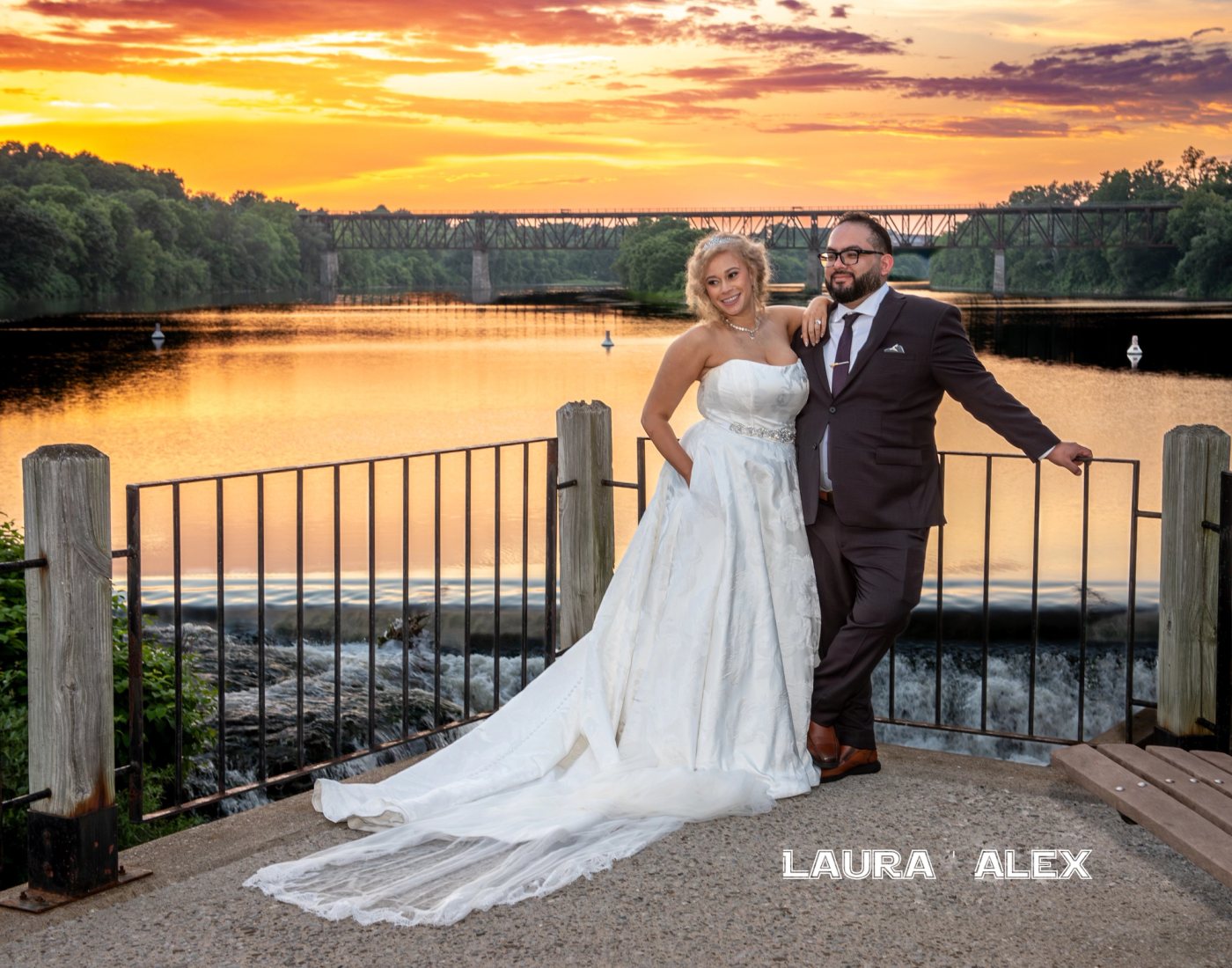 Laura & Alex's wedding album, closed