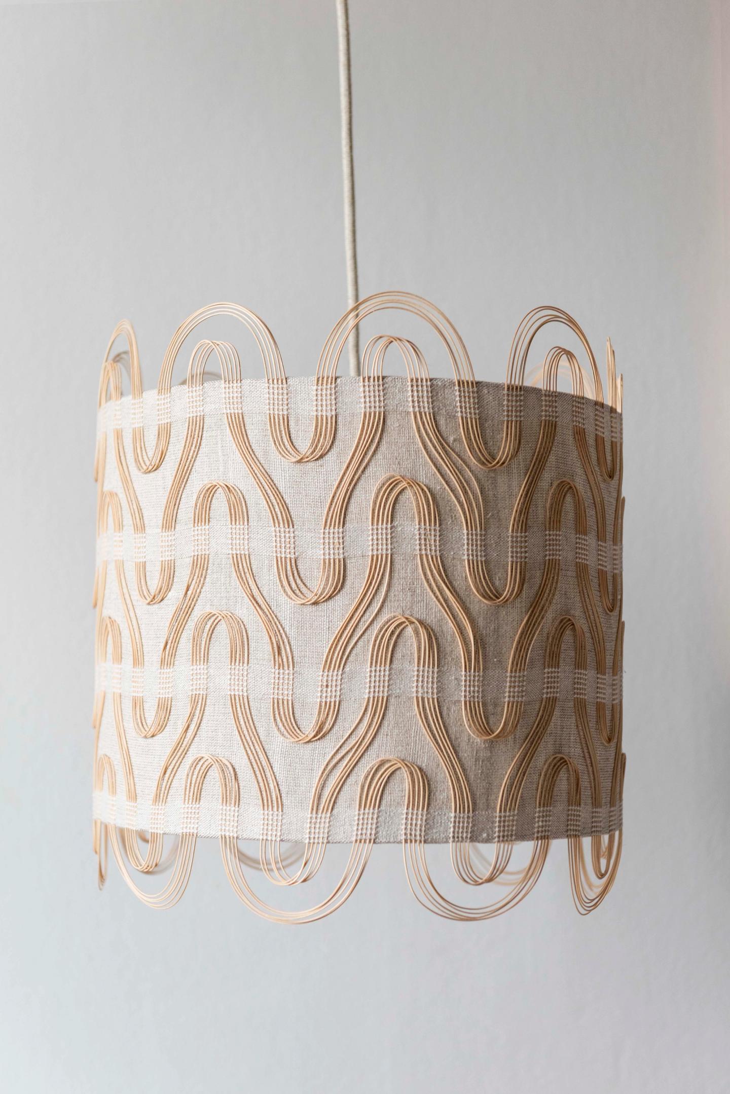 Guapa — suspension, vue entière