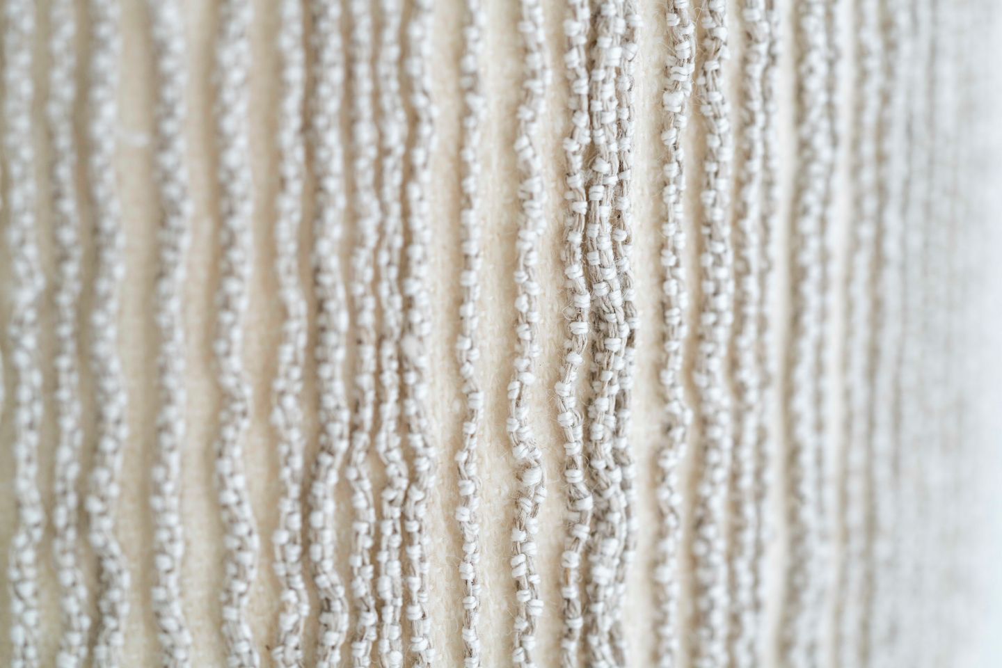 Onde — détail du tissage plissé