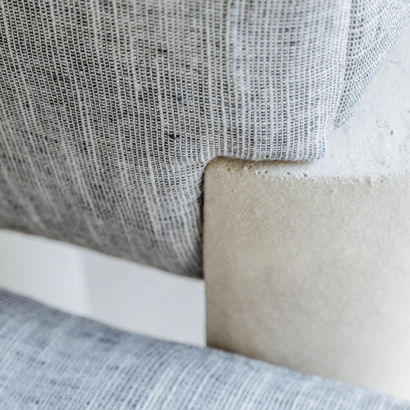 Détail du textile Nebula sur le mobilier ARK