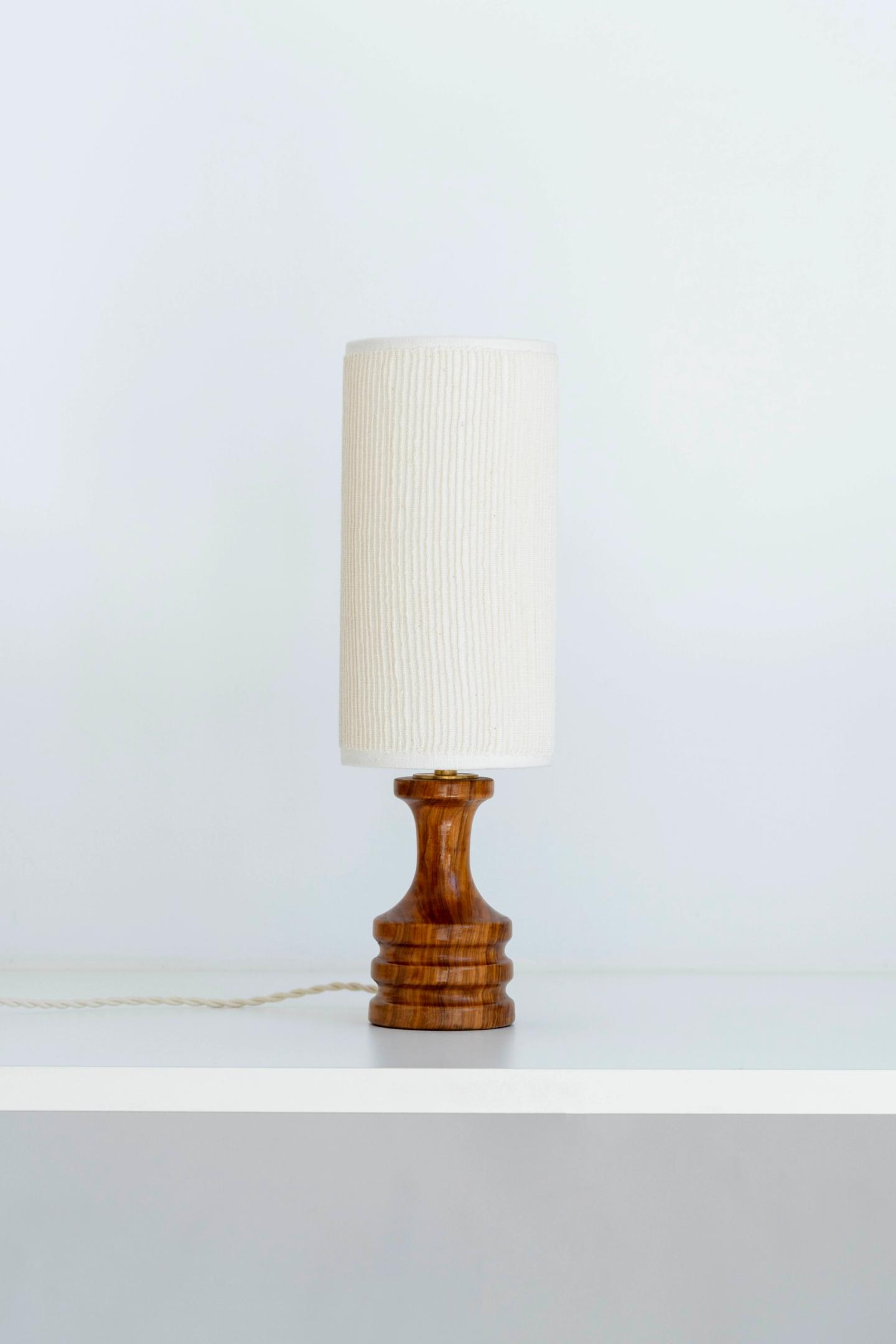 Aura — lampe plissée entière
