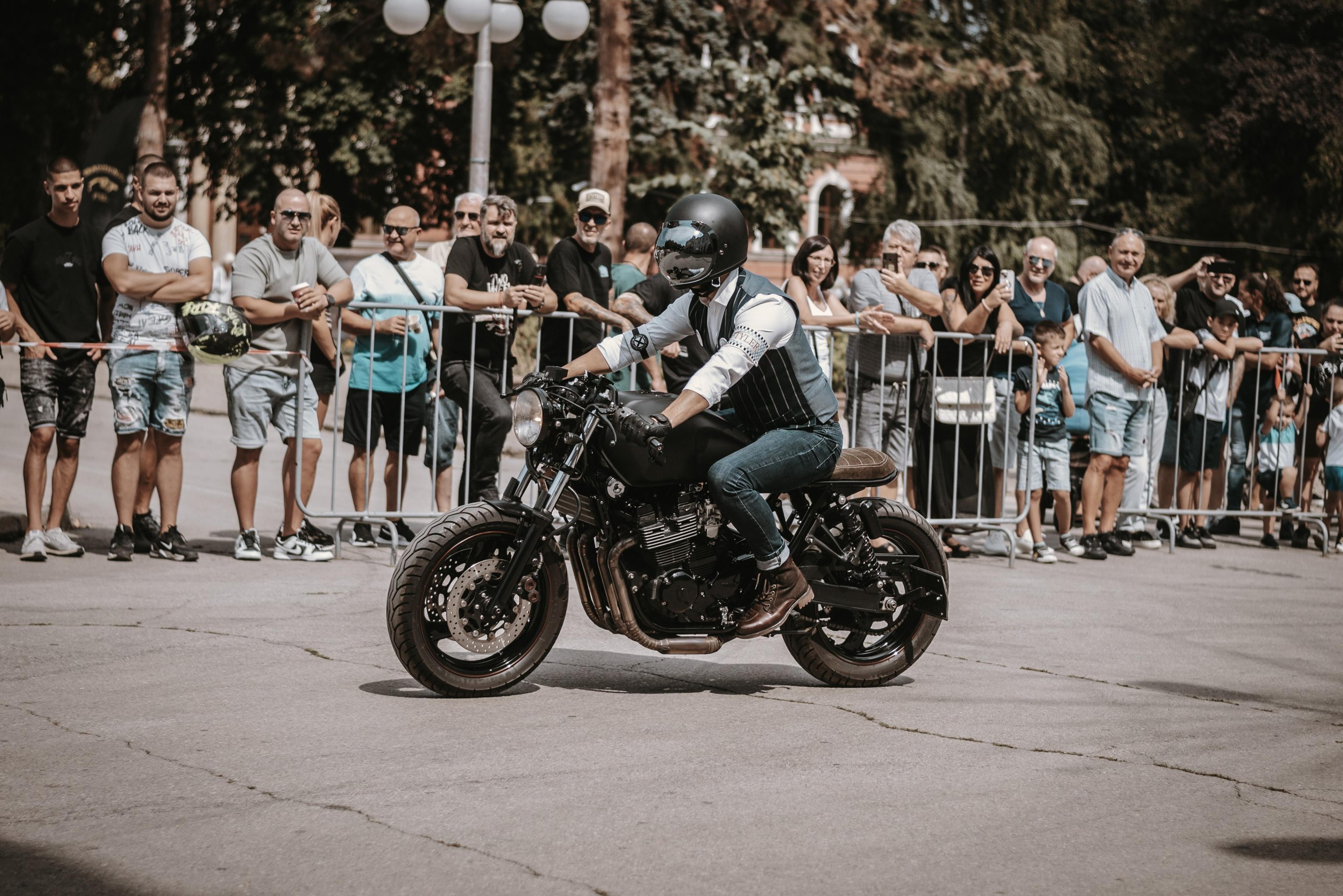 Снимка от Café Racer Club Bulgaria