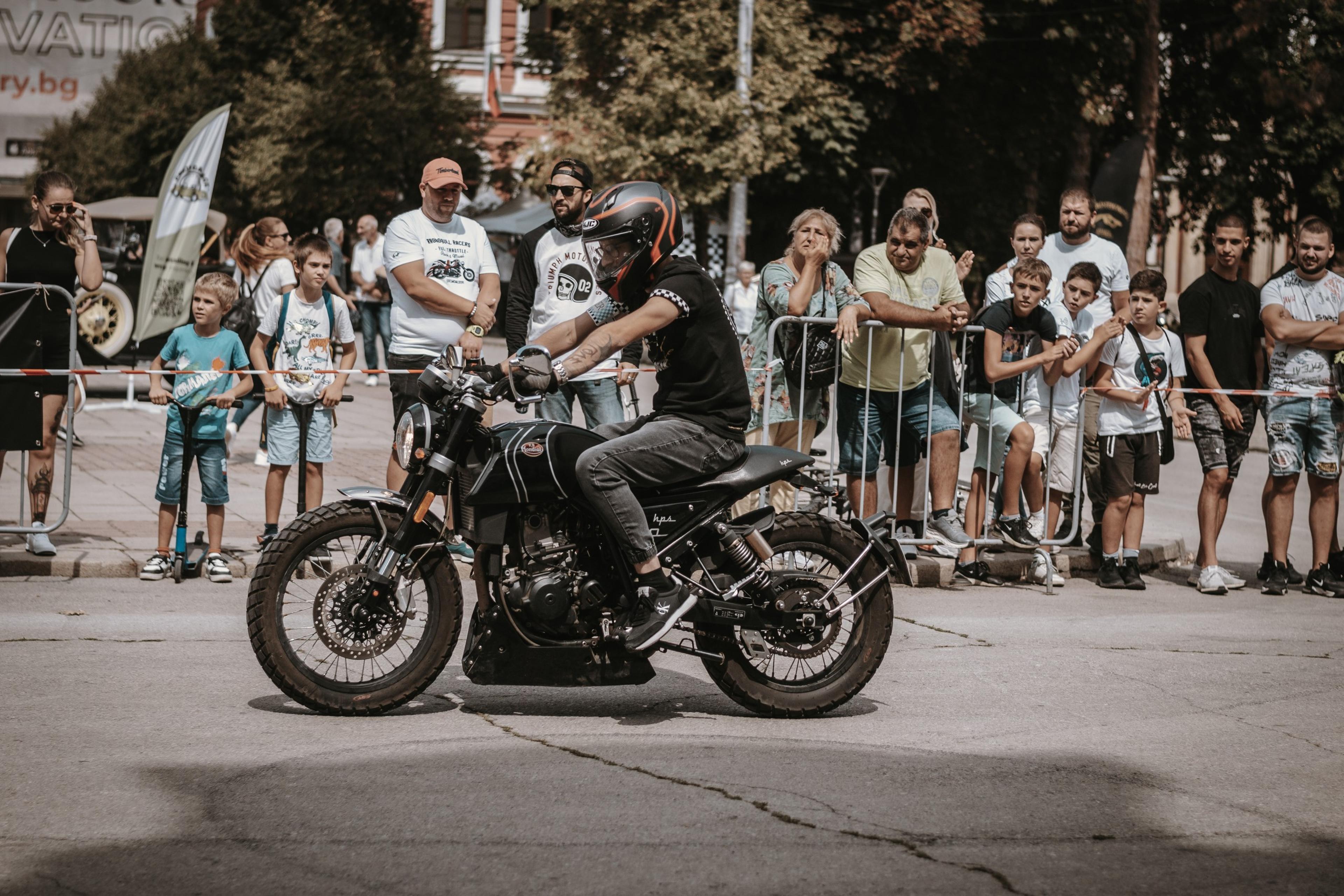 Снимка от Café Racer Club Bulgaria