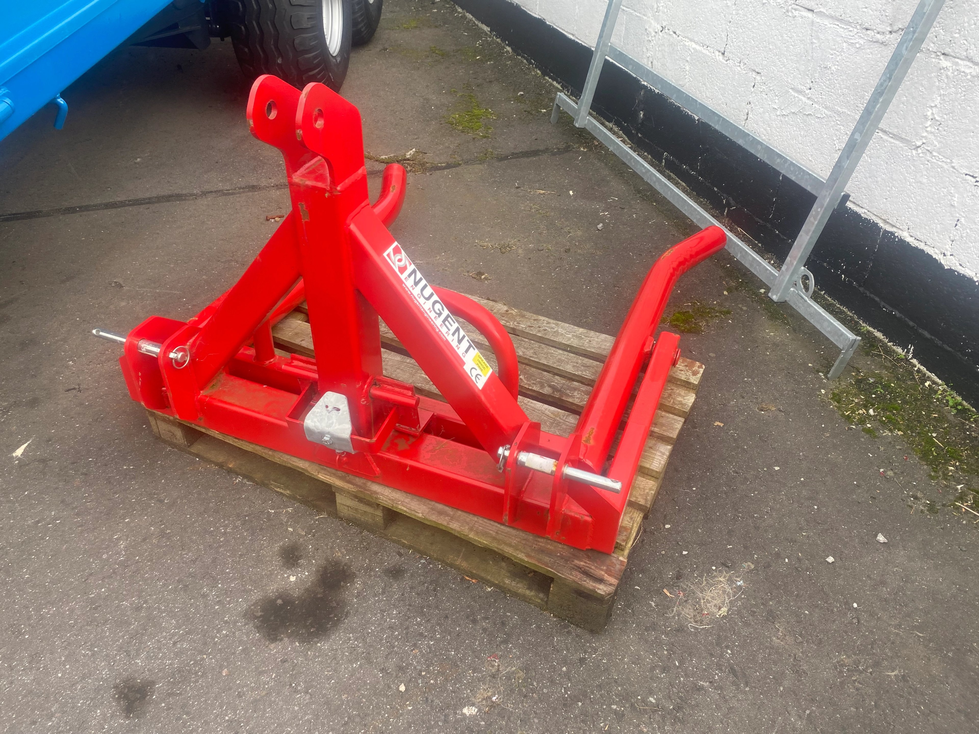 Nugent bale lifter — photo 1