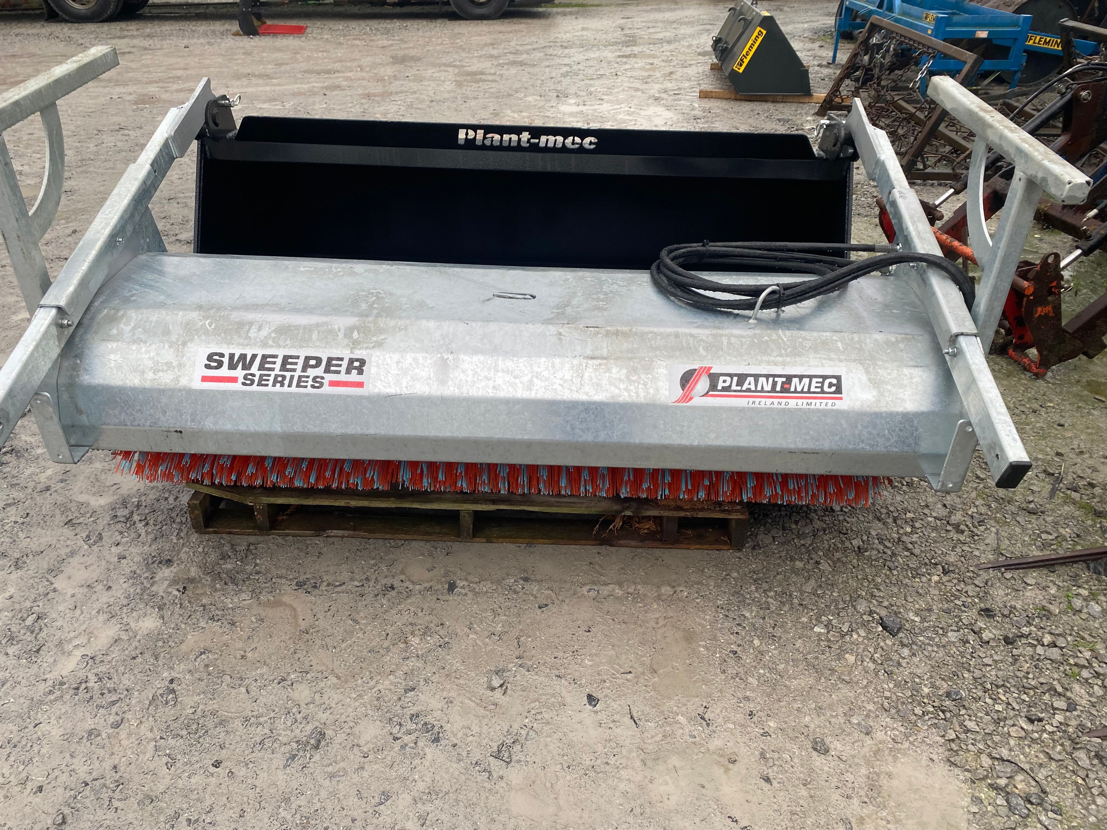 Plant Mec sweeper — photo 1