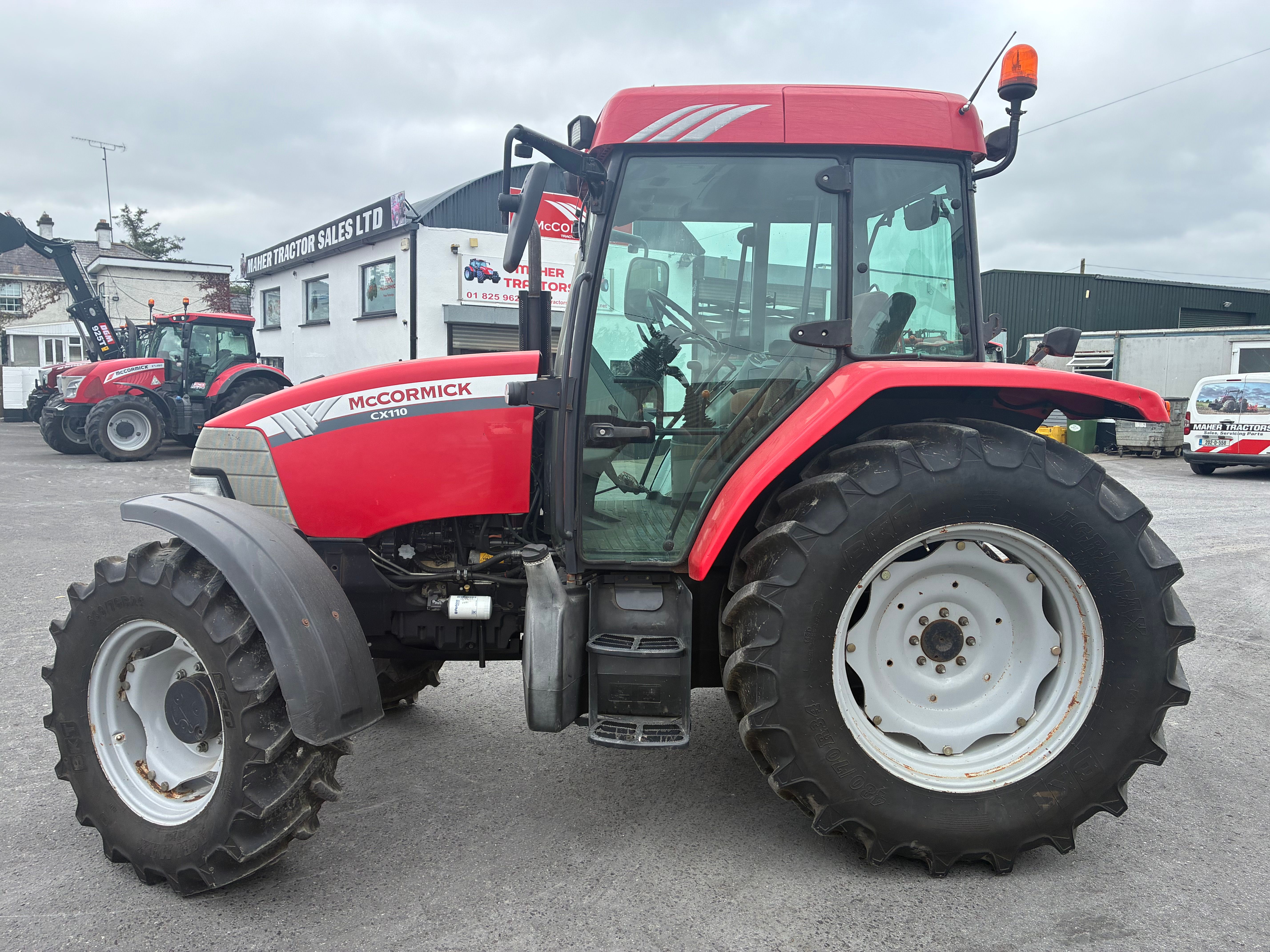 2009 McCormick CX110 — photo 1