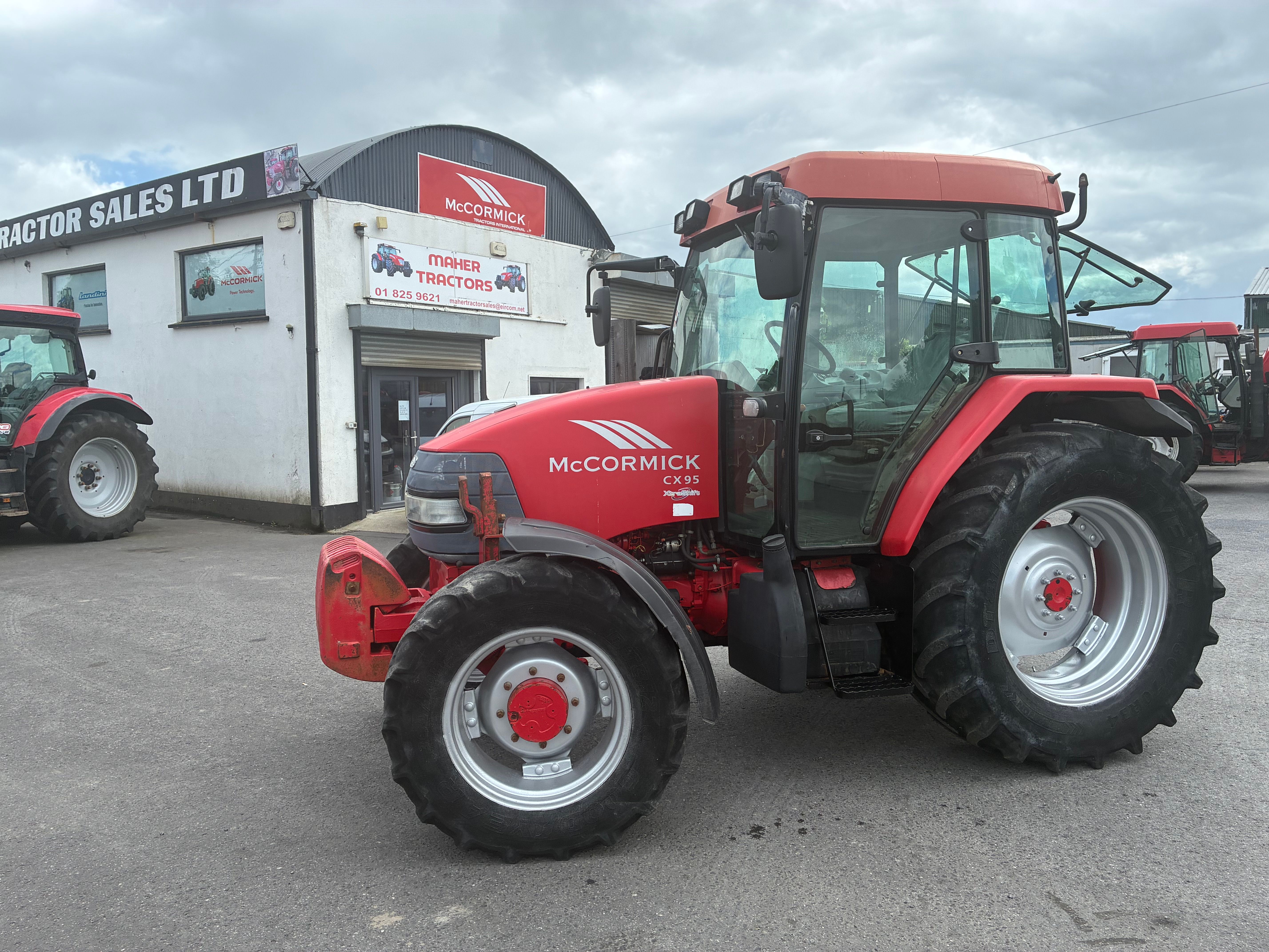2003 McCormick CX95 — photo 1