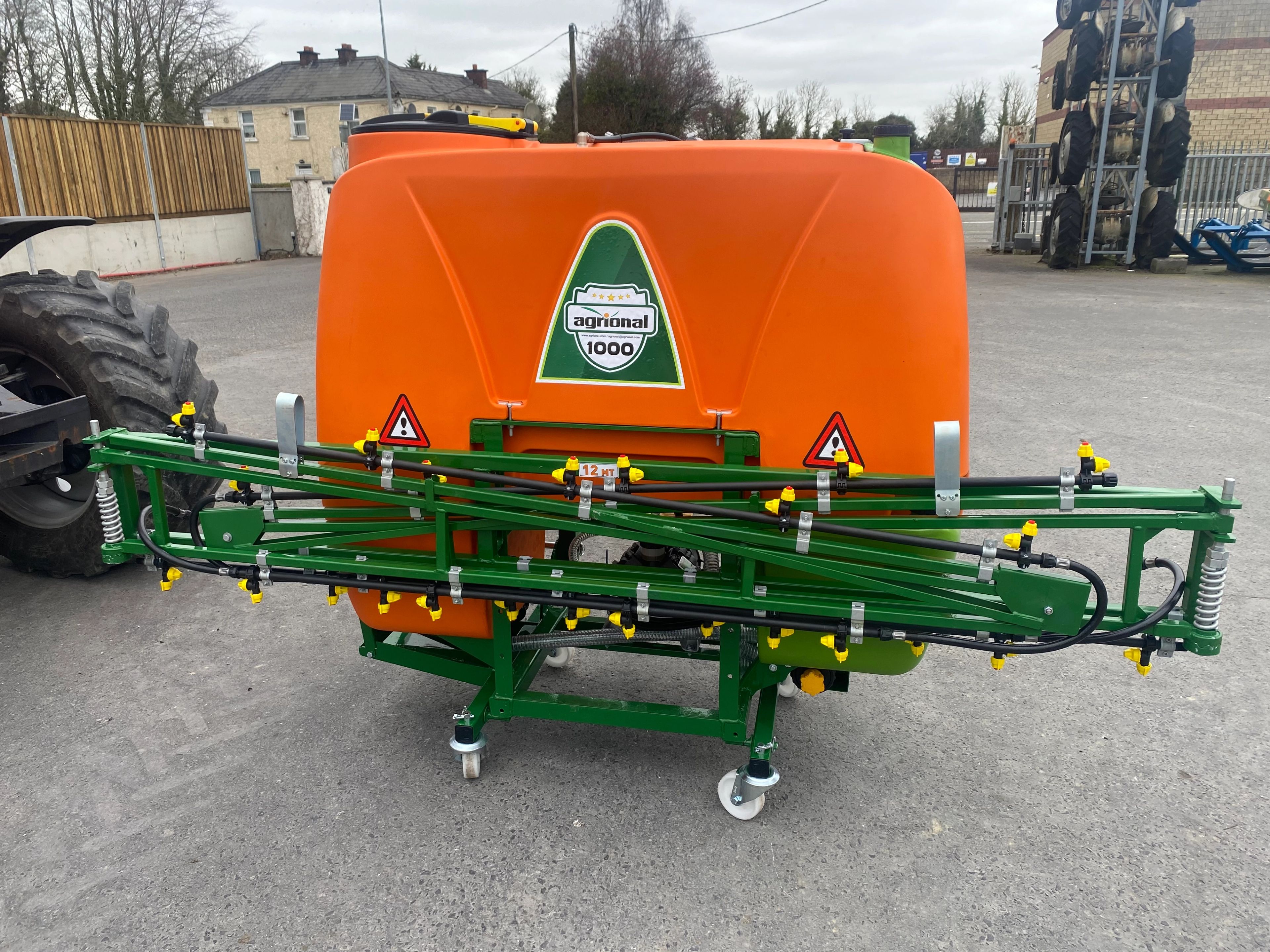 Agrional 1000 sprayer — photo 1