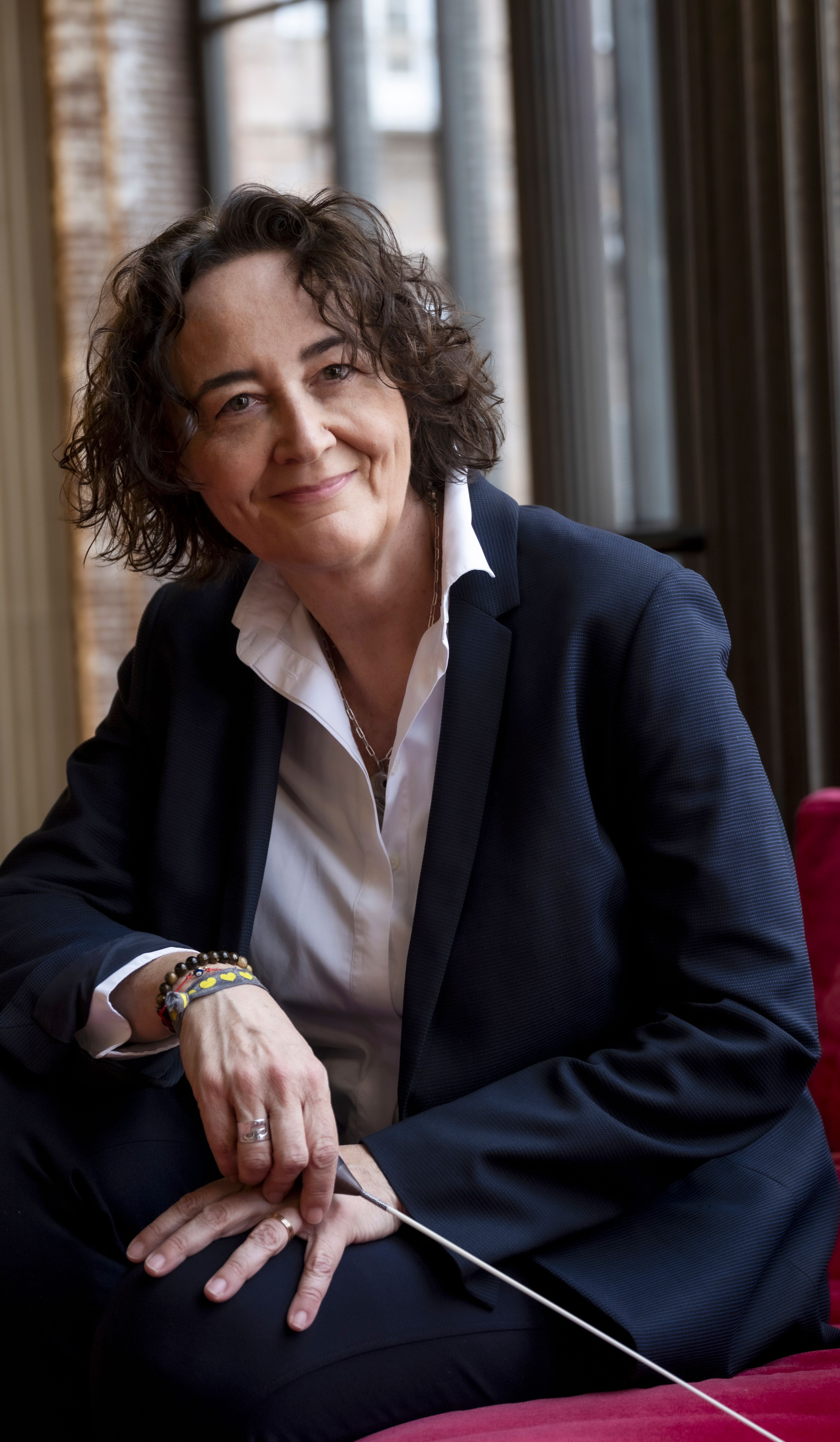 Nathalie Stutzmann signs exclusive partnership with Warner
