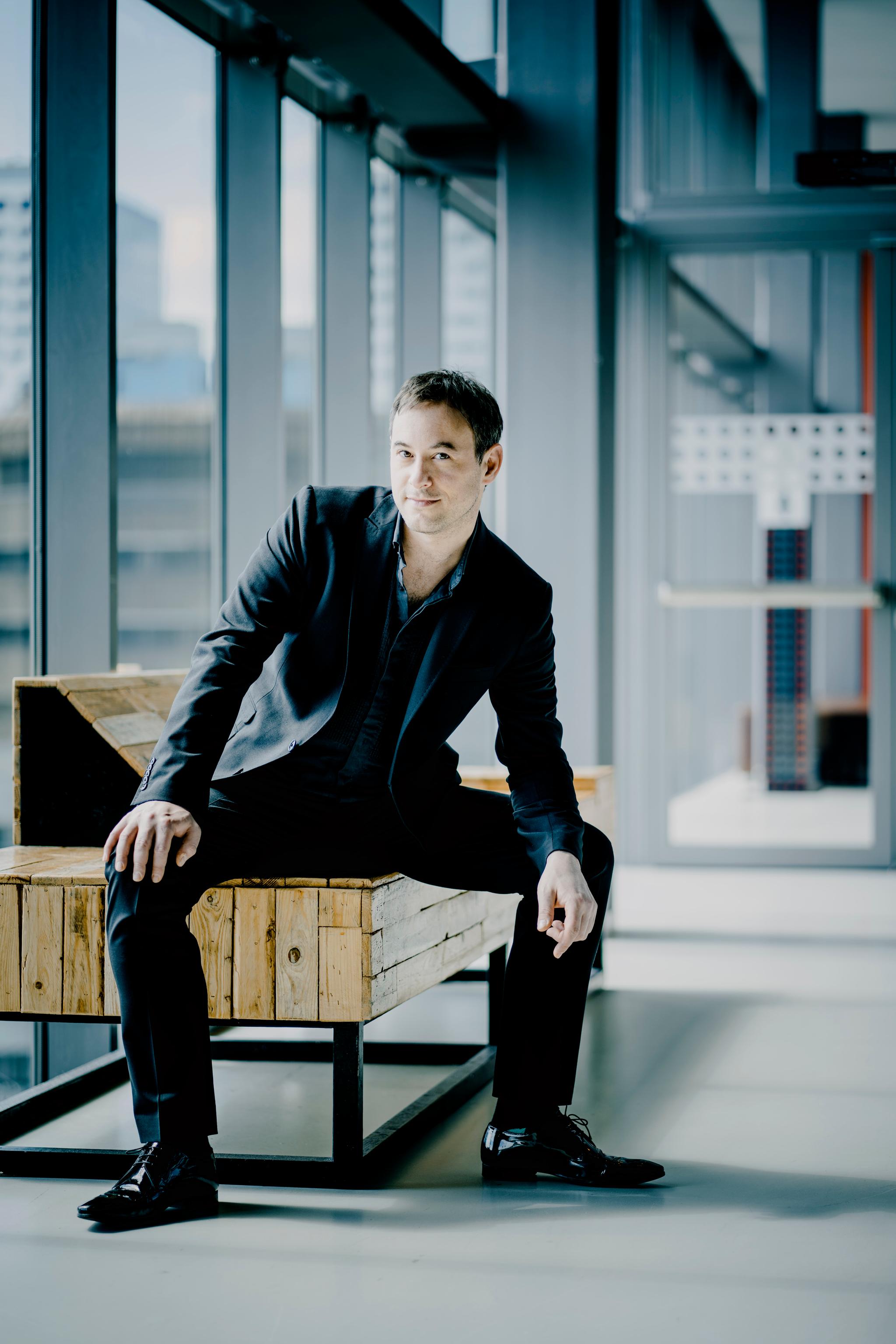 Jonathan Cohen | Askonas Holt