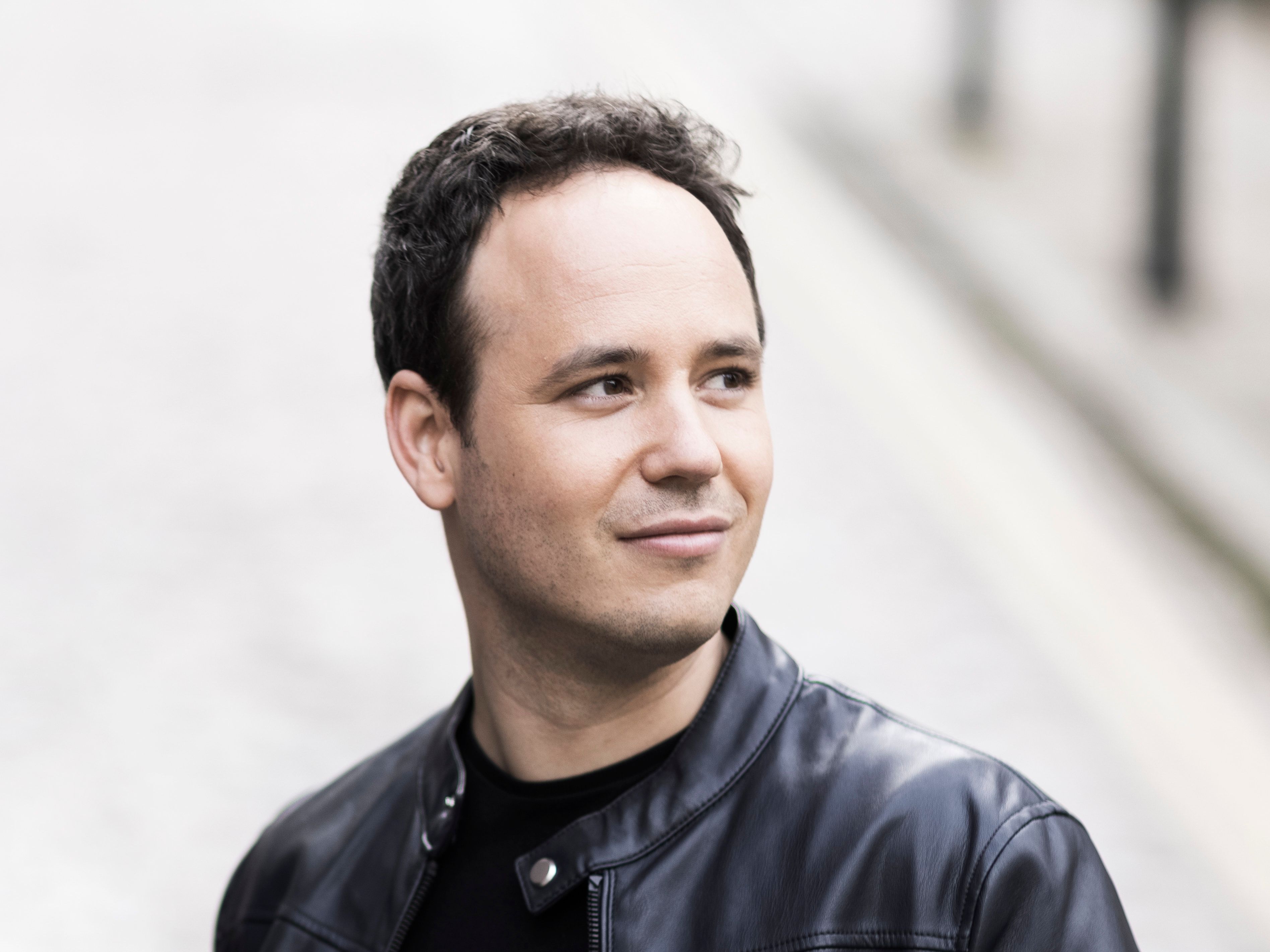 Gergely Madaras debuts with NHK Symphony Orchestra - Gergely
