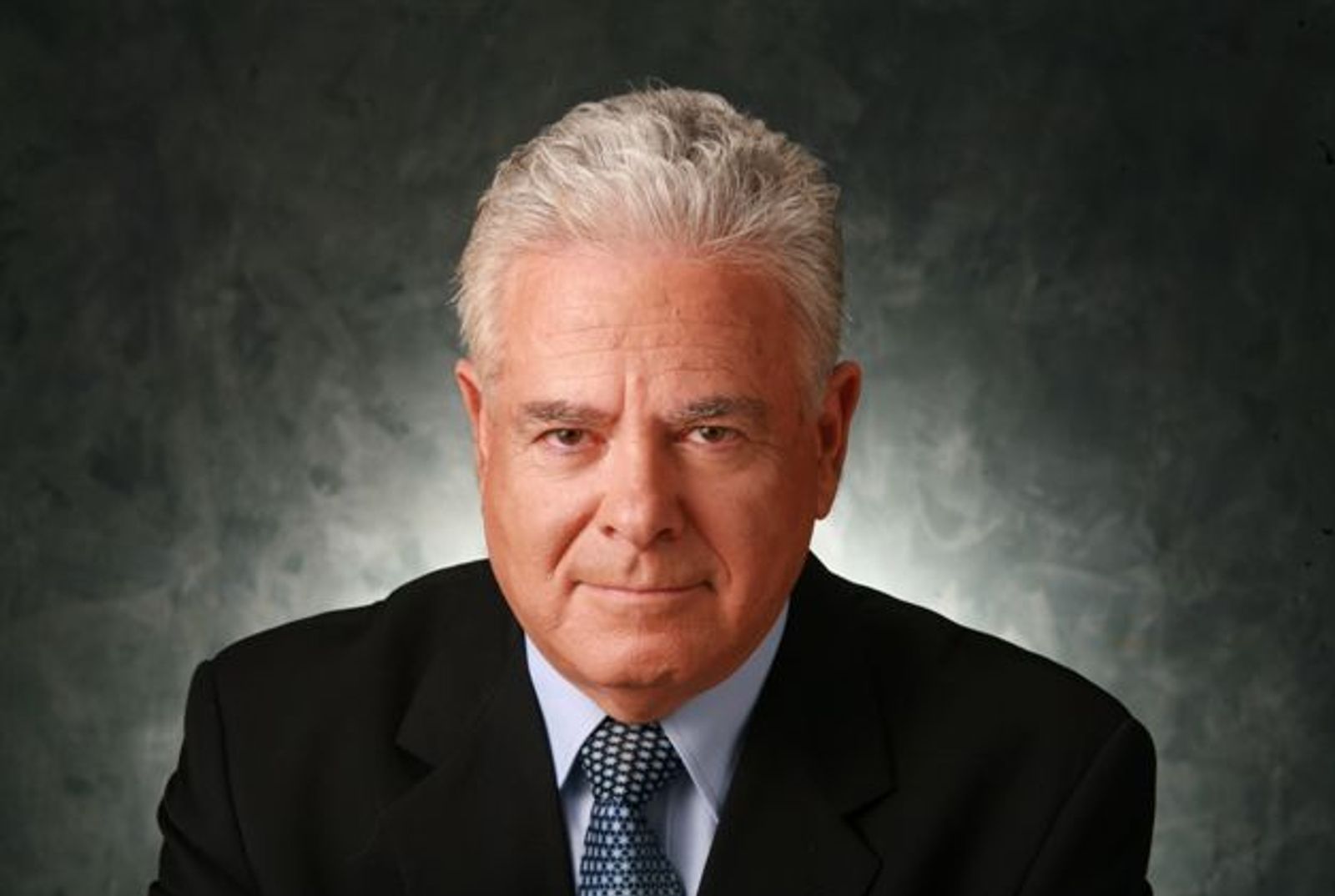 Minister (ret.) Ephraim Sneh
