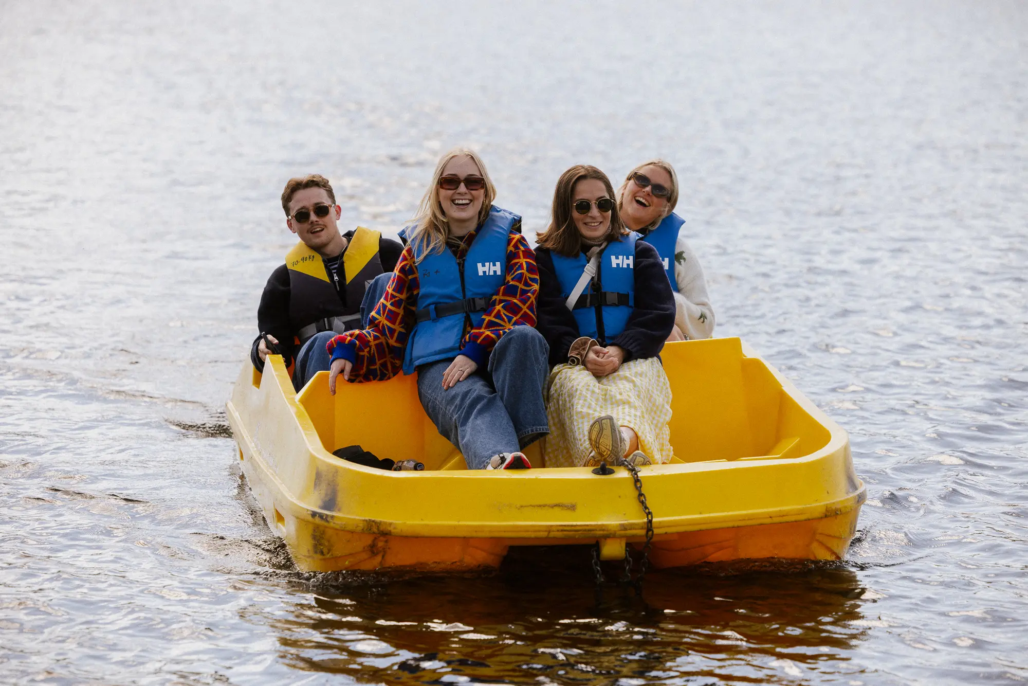 Tråbåttur på vannet