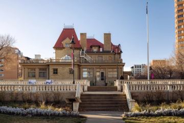 “Can This Love Be Translated?” Alberta Filming Locations | Canada's Alberta