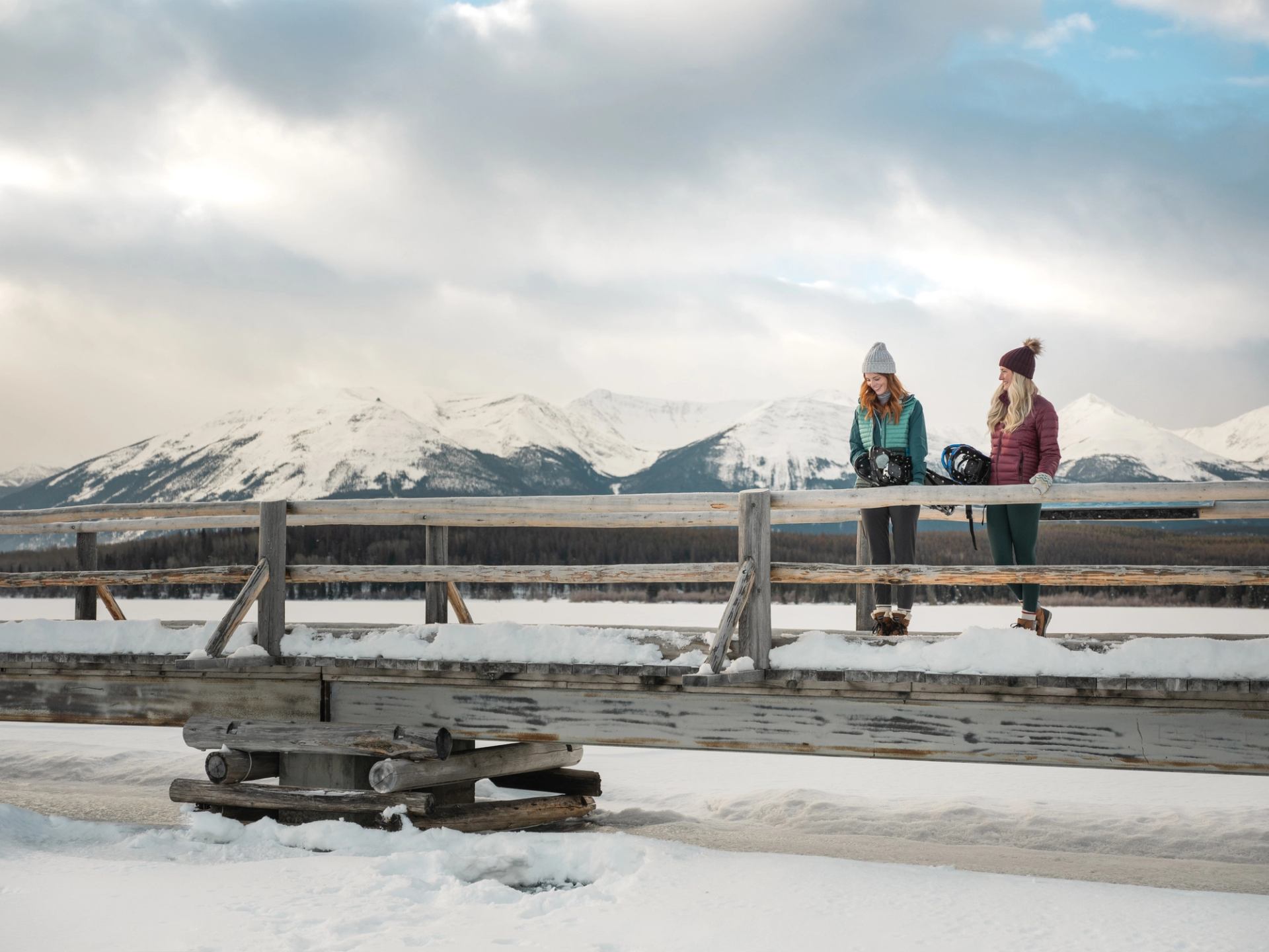 Friends snowshoeing at Pyramid Lake.