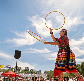 Indigenous performer at the Edmonton Folk Music Festival