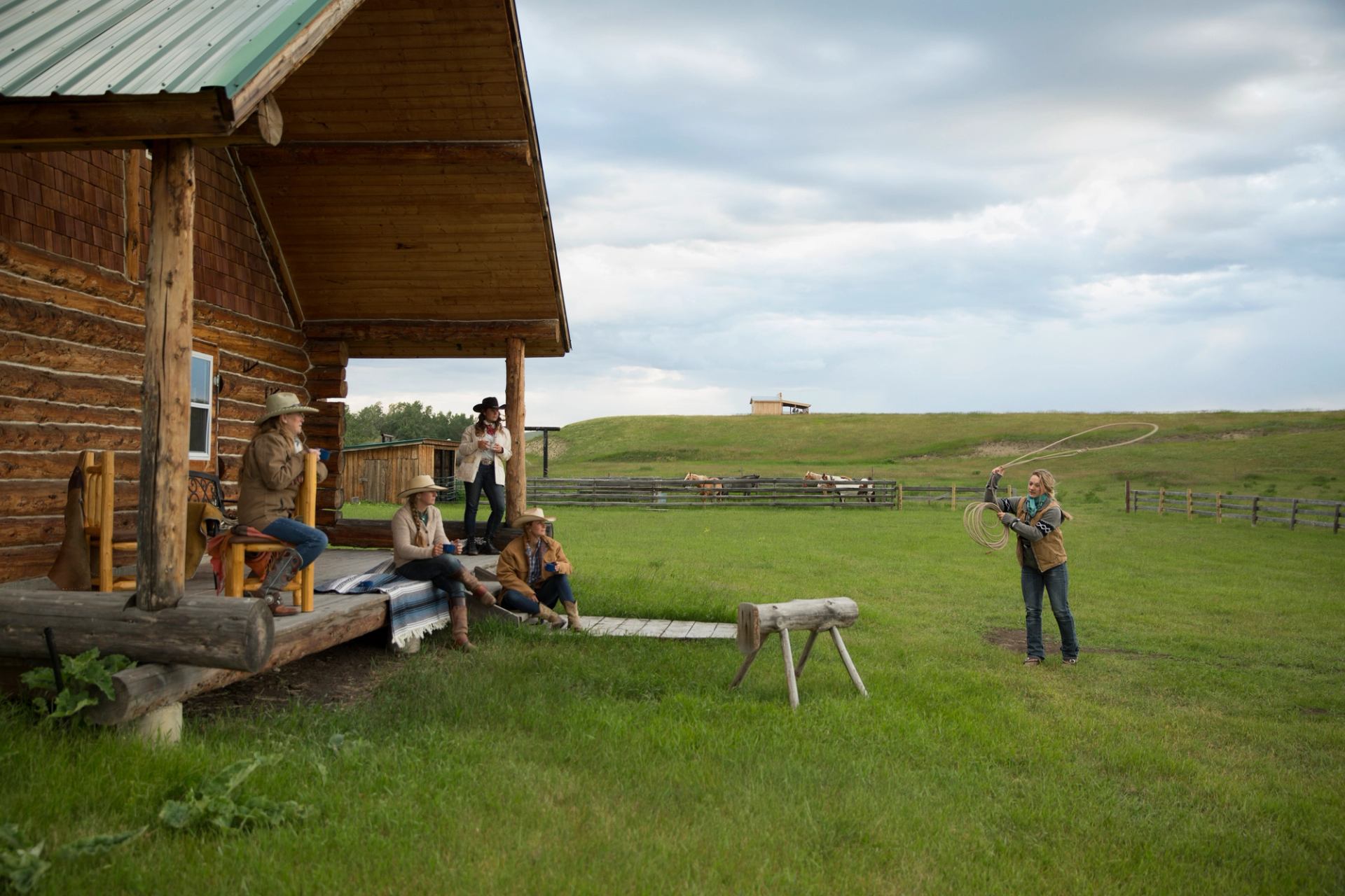 People learning to rope at Sierra West Cabins & Ranch Vacations