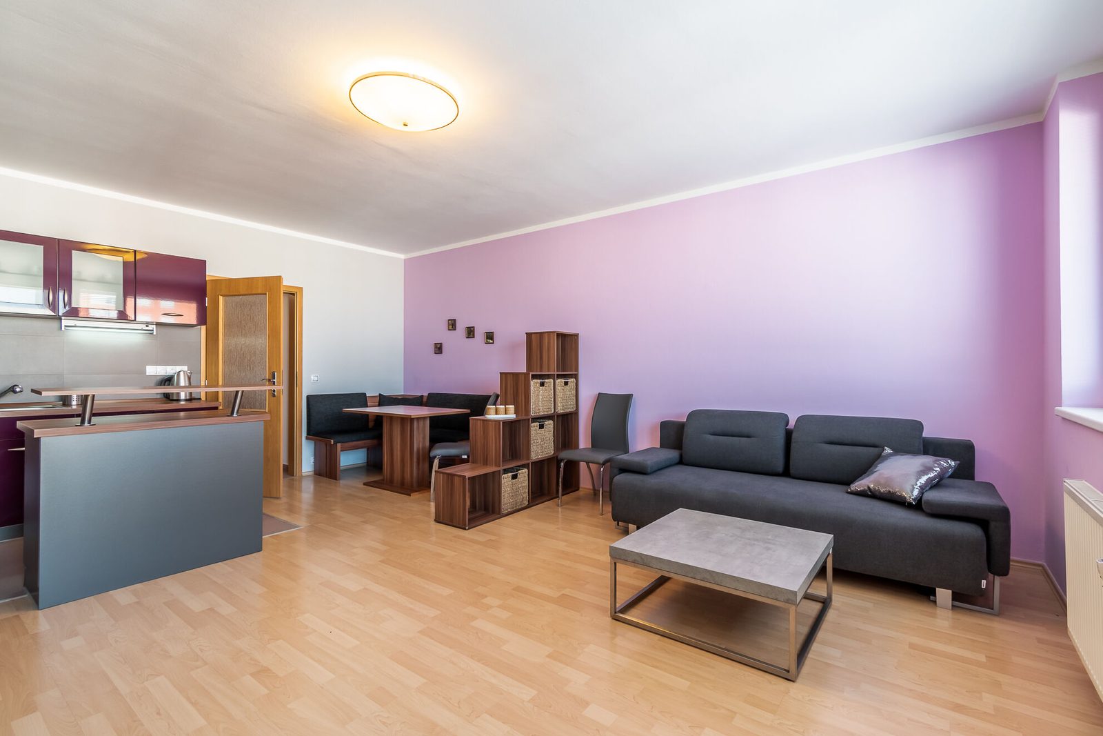 Pronájem plně zařízeného bytu 1KK, 40 m2 + 6 m2 lodžie, Praha 5 - Stodůlky — Praha 5 – Stodůlky
