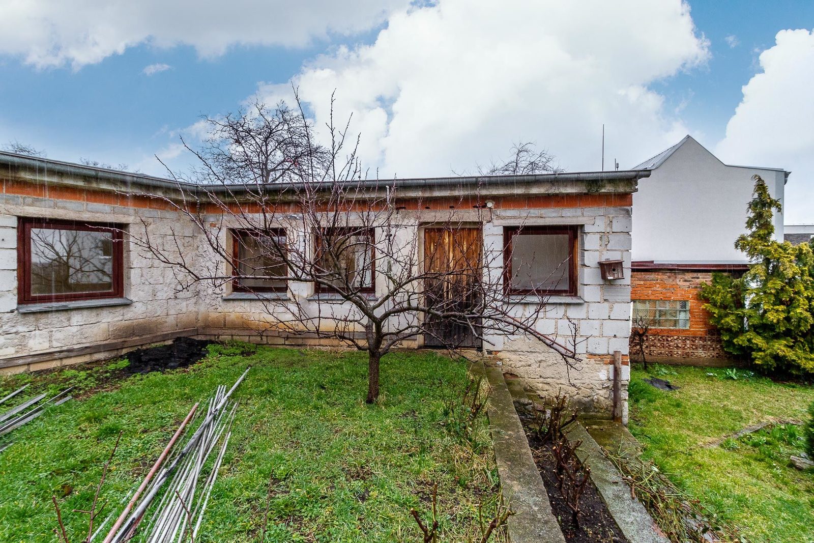 Pronájem nebytových prostor Řeporyje — Praha 5 – Řeporyje