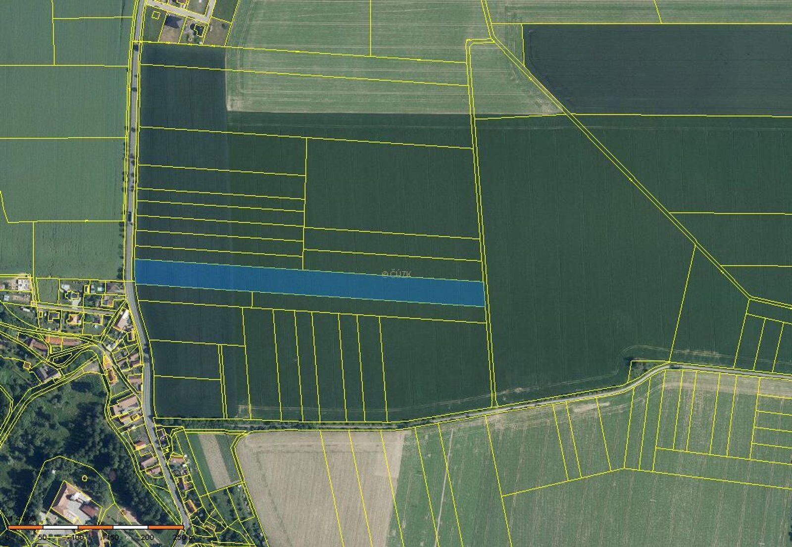 Prodej pole, 1/3 podílu, Červený Hrádek u Bečvár — Červený Hrádek