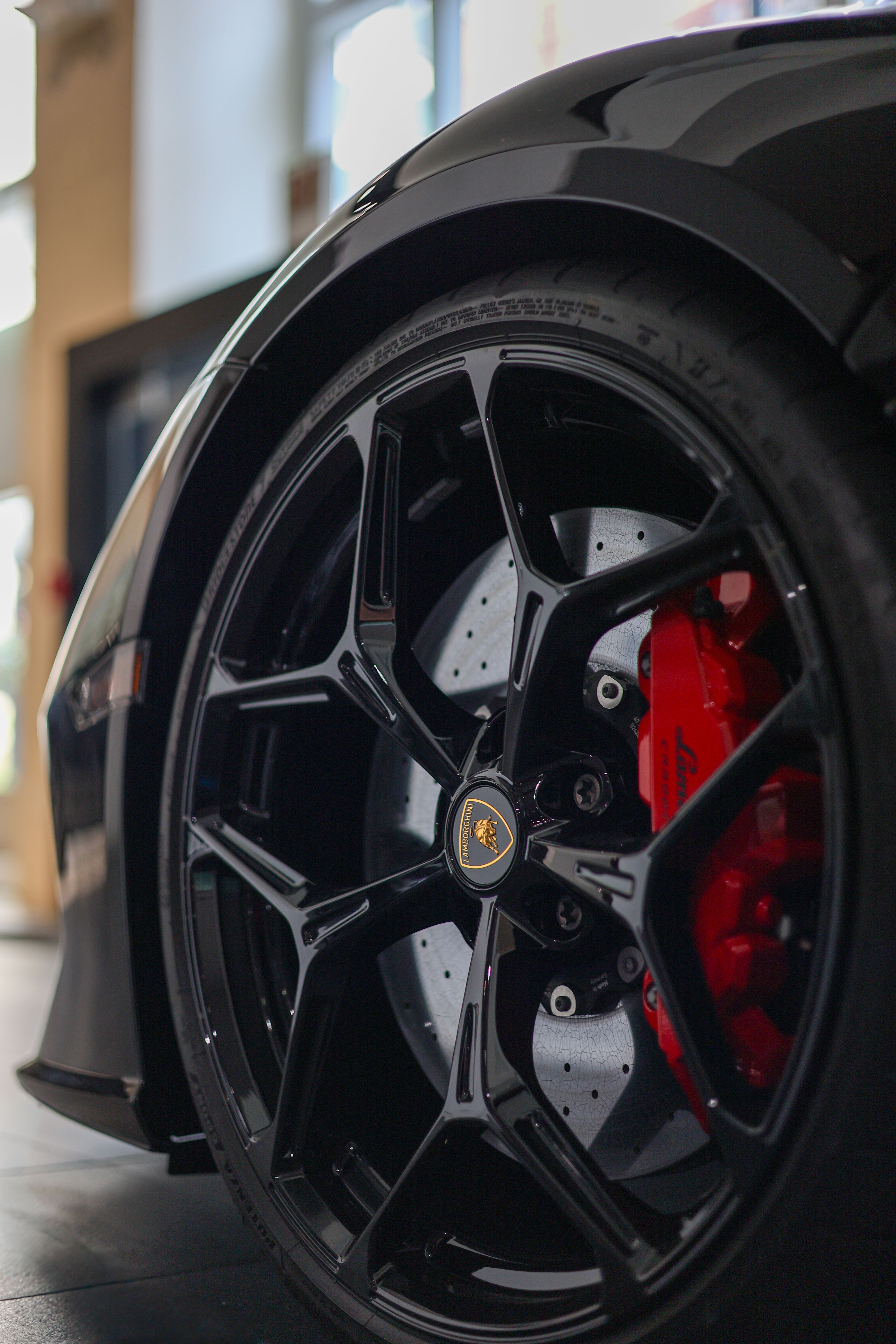 Lamborghini Reuvelto Caliper