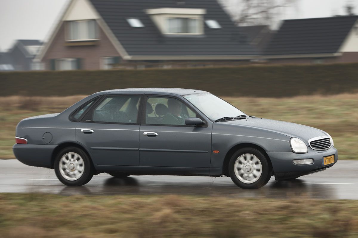 ford scorpio hub garage italia customs