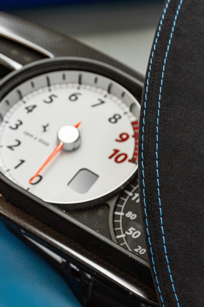 Ferrari 599 garage italia customs Alcantara