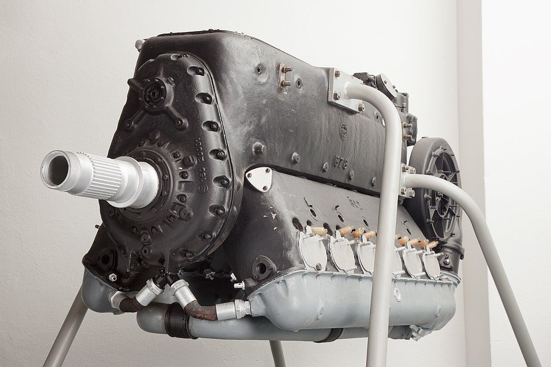 Dal-Cielo-Alla-Strada