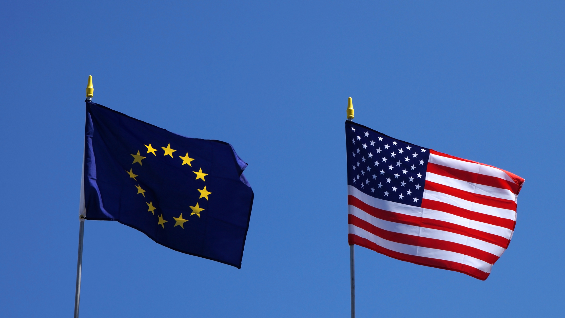EU en USA vlaggen