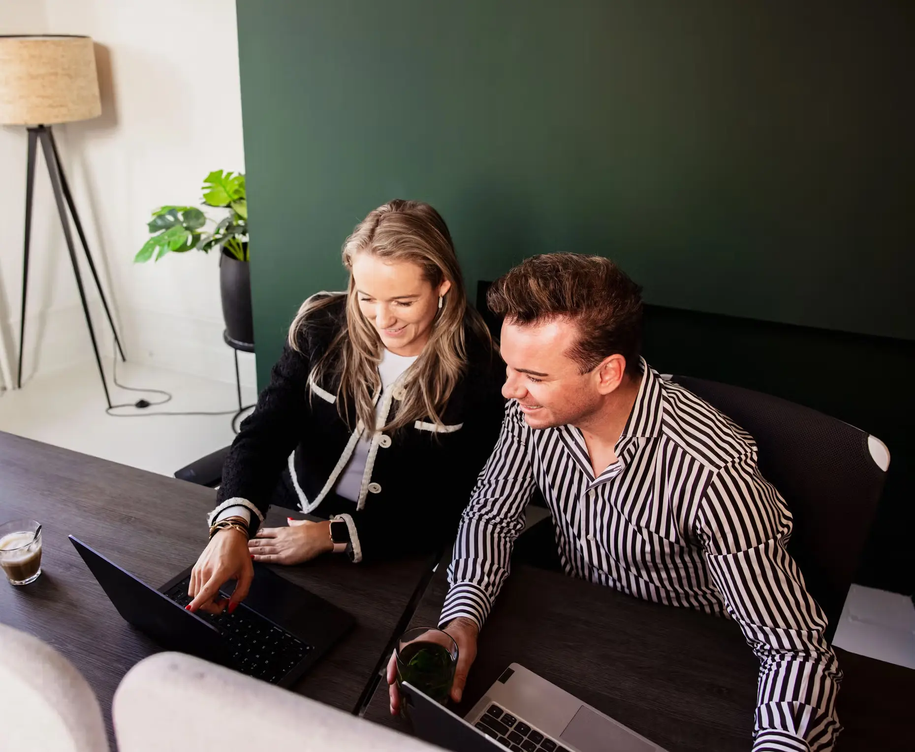 Customer Experience specialisten in overleg