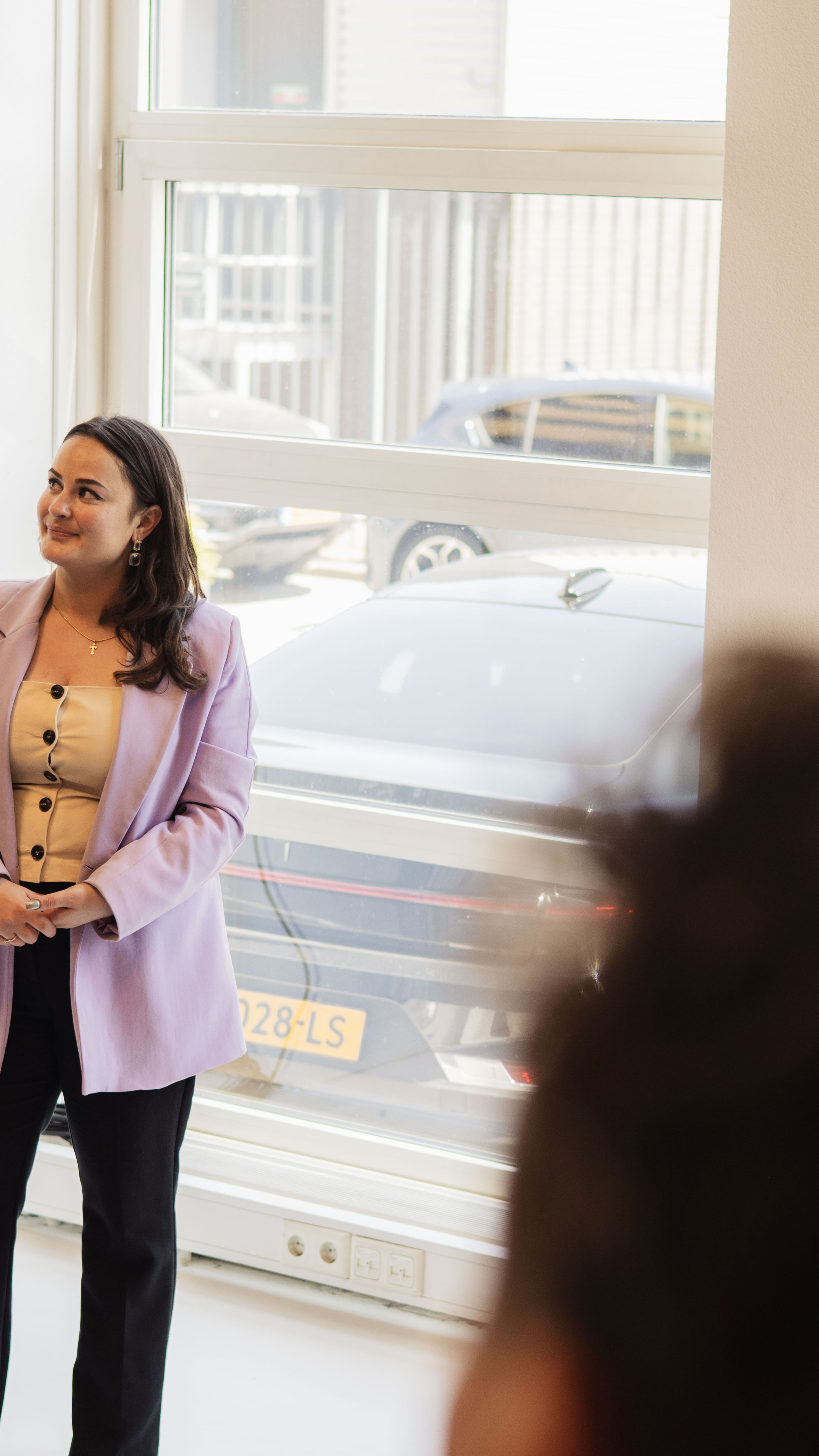 Een presentatie op kantoor Amsterdam bij de tribune