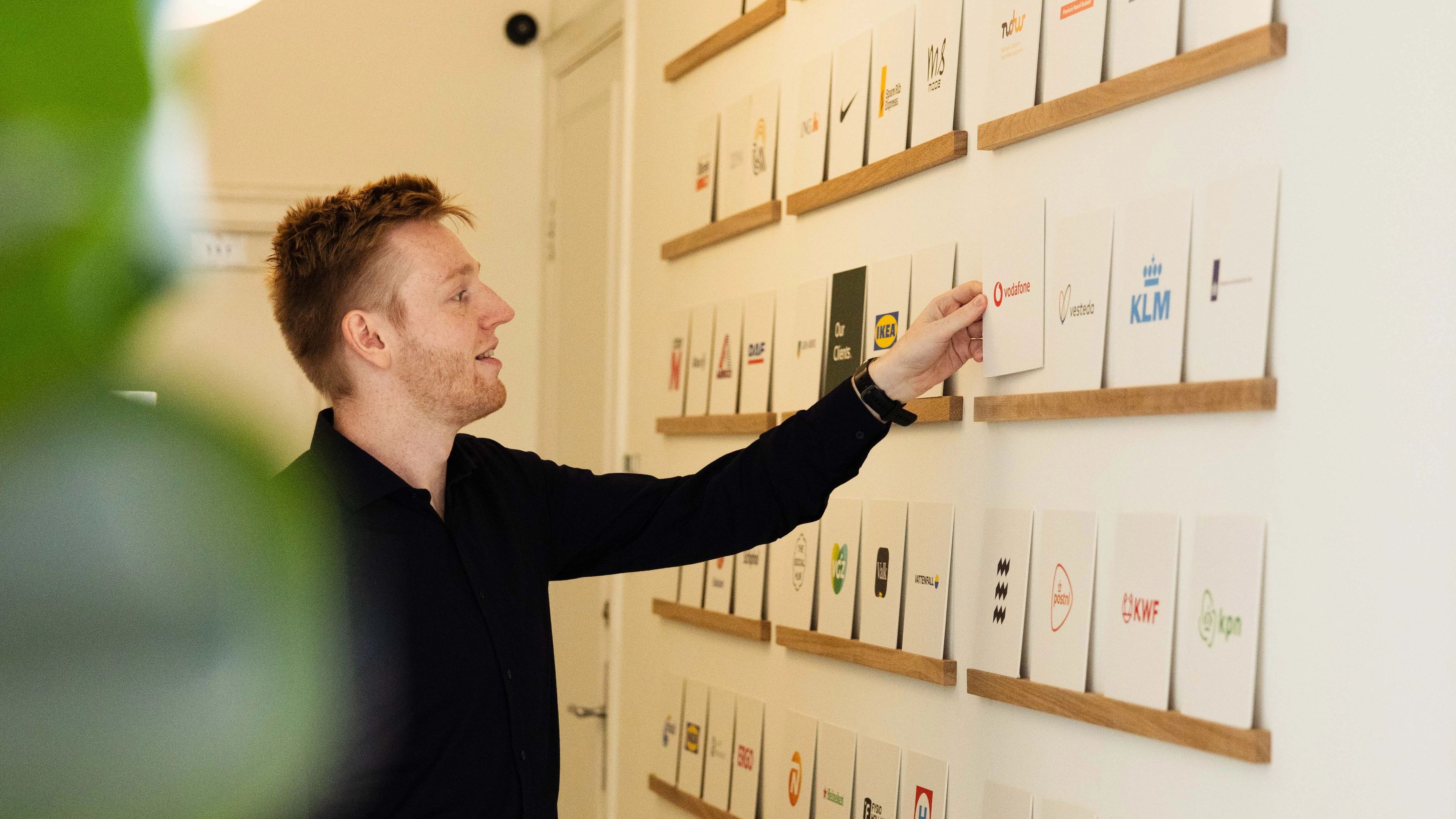 collega met klanten