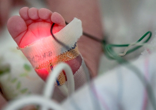 How Maternal Age Affects Premature Birth
