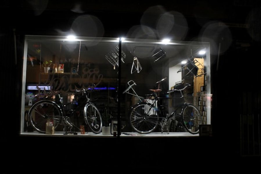 Fahrradladen von außen Schaufenster