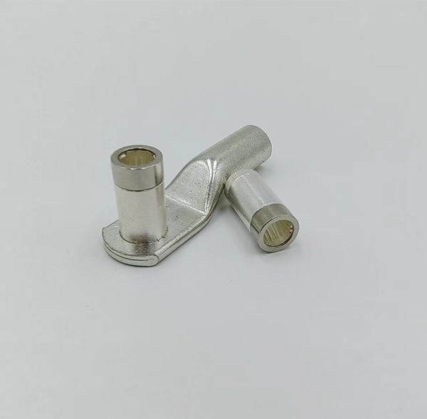 Silver-plated copper cable lug terminal with integrated crown spring blade socket contact