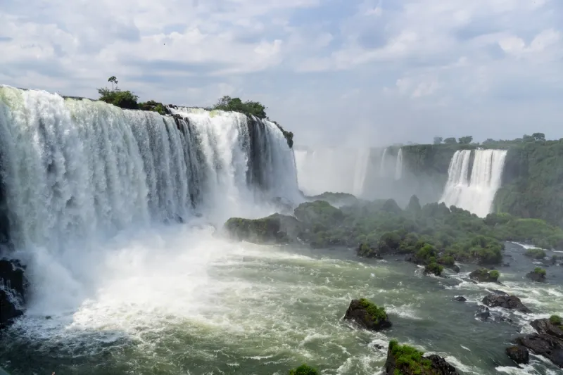 Iguazu's waterfall, brazilian side. 