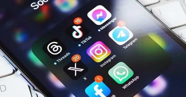 Gestione social media per aziende: cosa comprende e quando conviene affidarla all'esterno