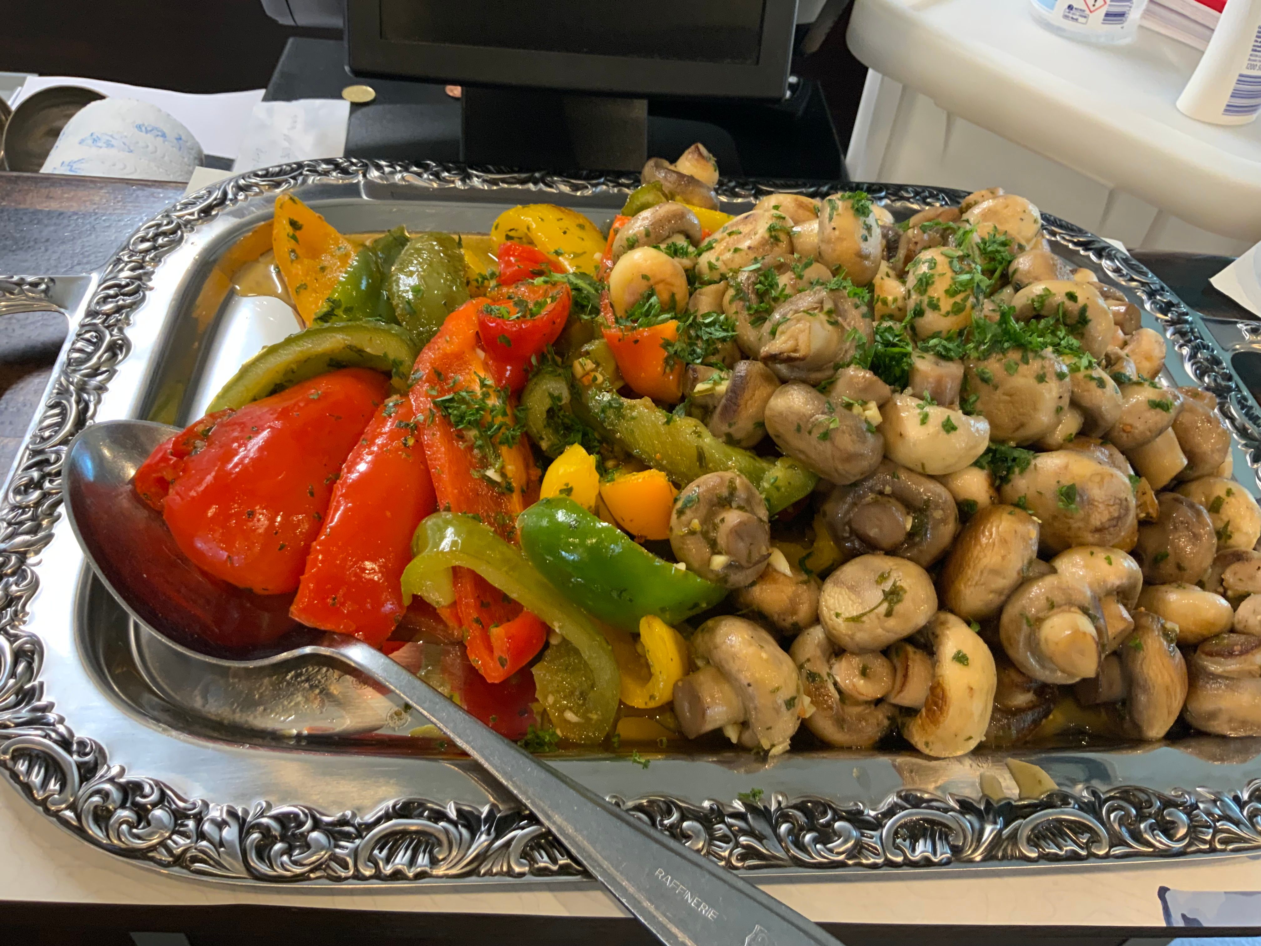 Catering Gericht Paprika Champignons