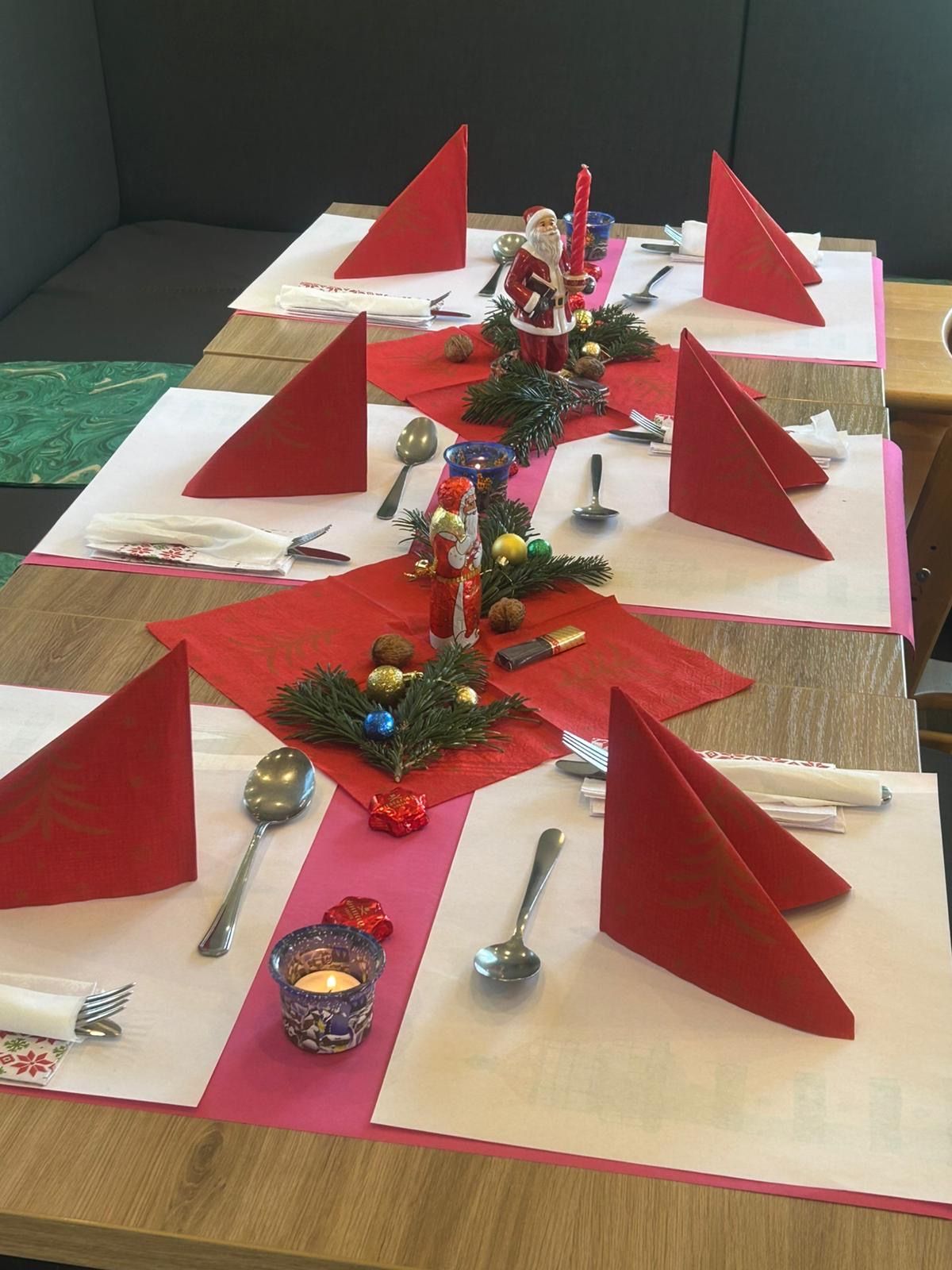 Tischdekoration Weihnachtszeit