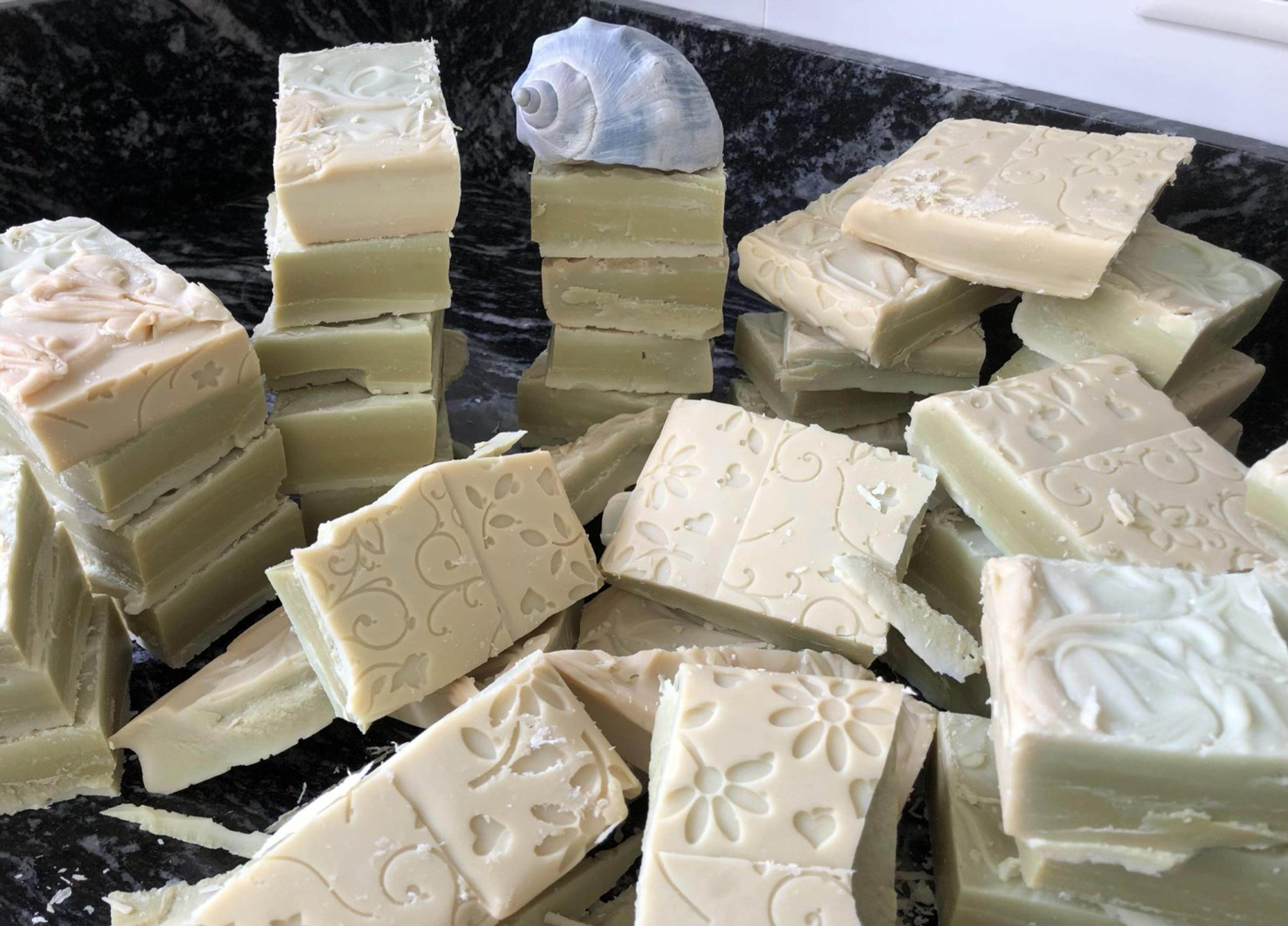 Jabones de Alepo con relieves