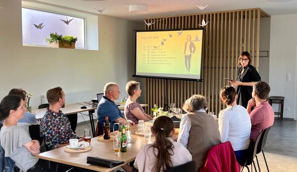 Sousedská beseda: Ze Štípy přes Itálii do Bruselu a zpět