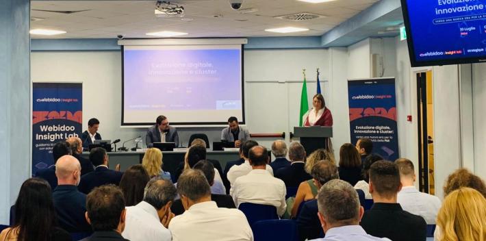 Martina Dlabajová vystoupila k digitalizaci malých a středních podniků na konferenci v Římě