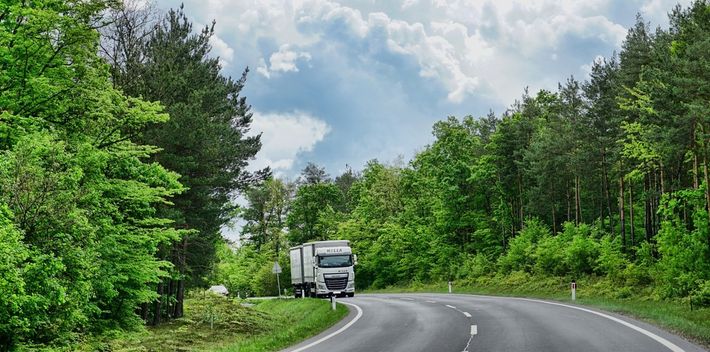 Revoluce v mezinárodní dopravě: České řidiče kamionů čekají změny