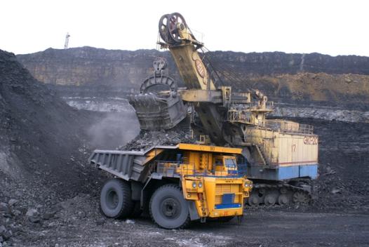 Polsko prodloužilo nelegální těžbu v dole Turów, Evropský parlament nesouhlasí
